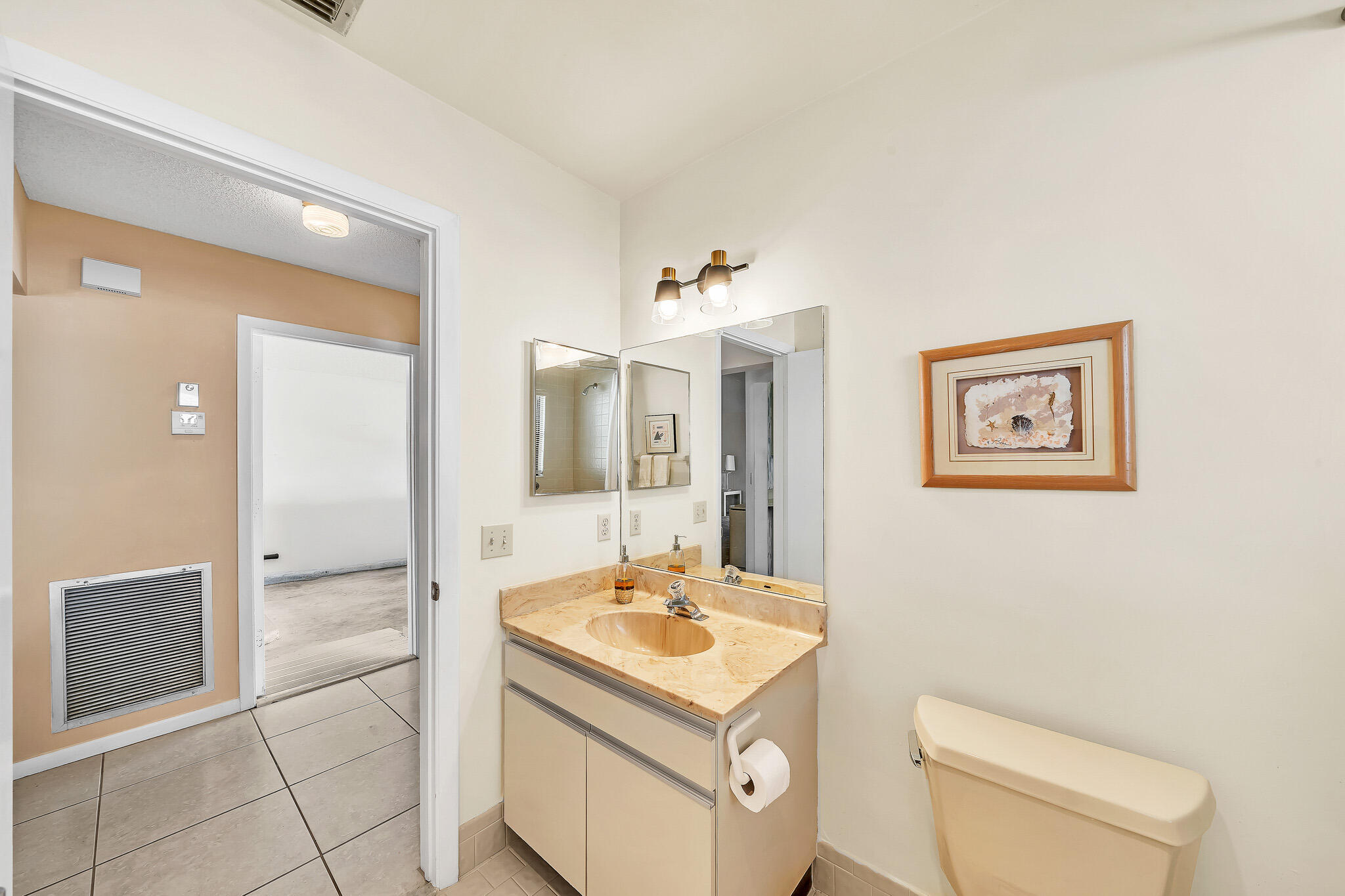2594 NW 12th Street