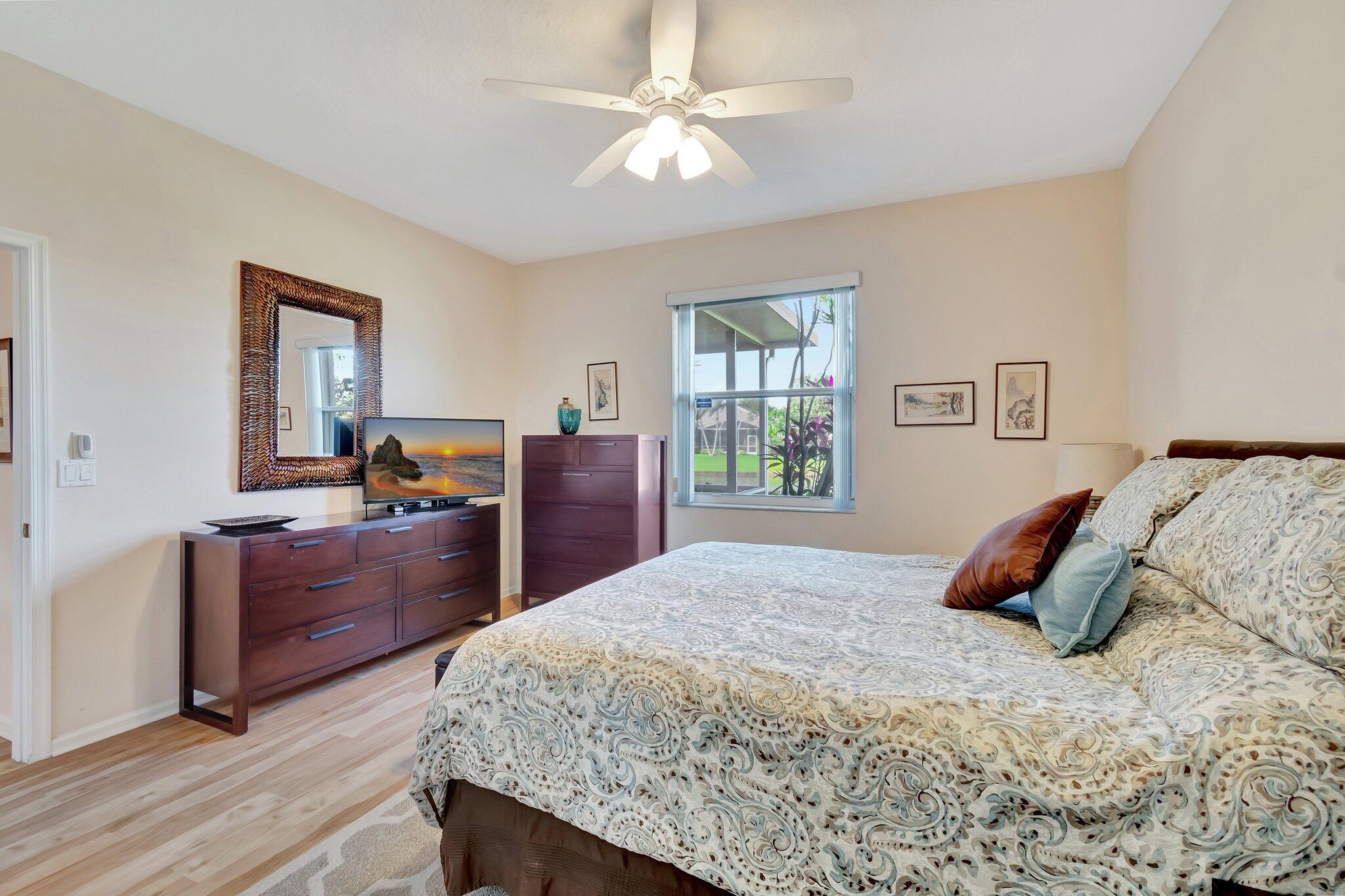5803 Island Reach Lane