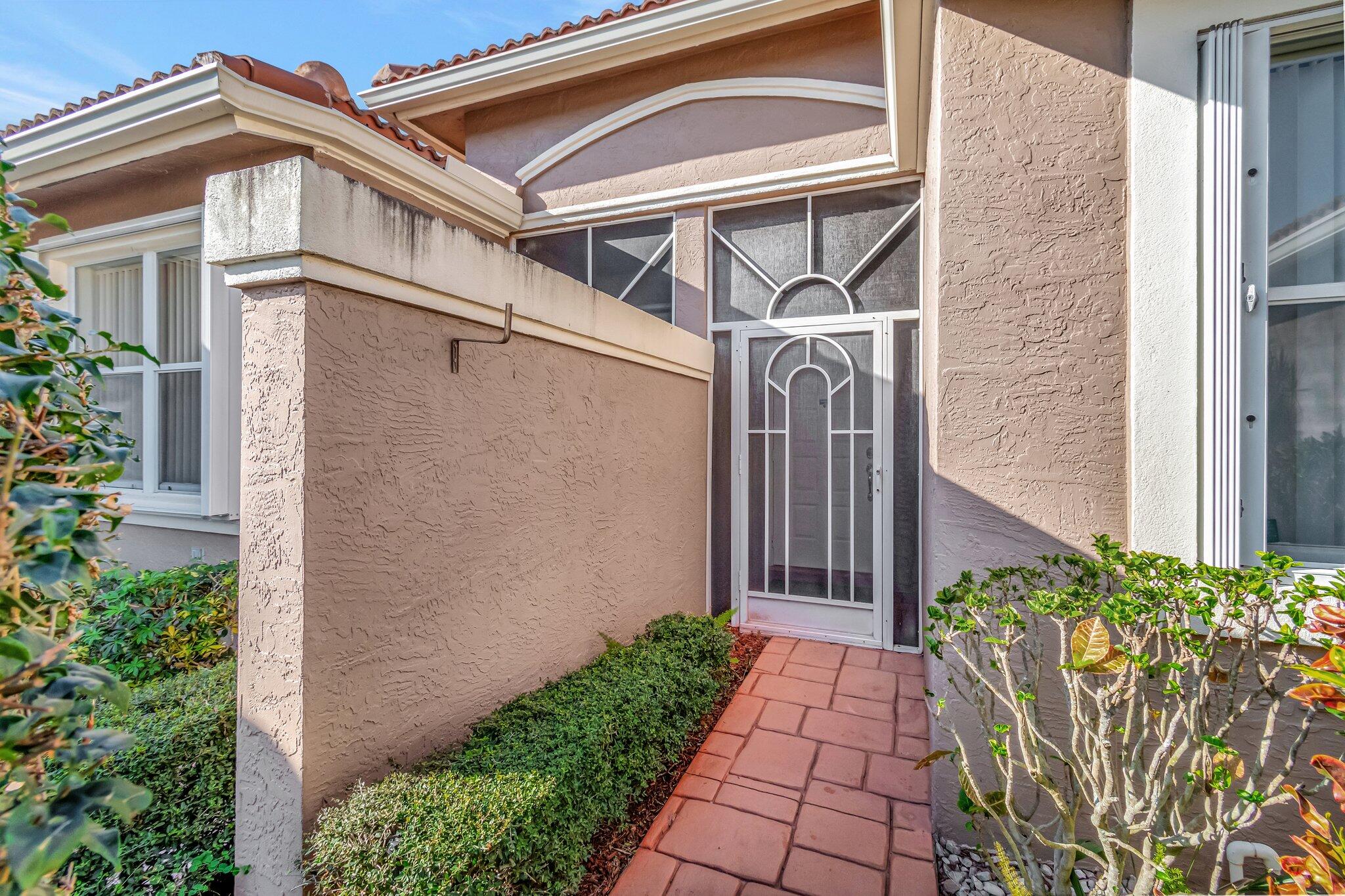 5803 Island Reach Lane