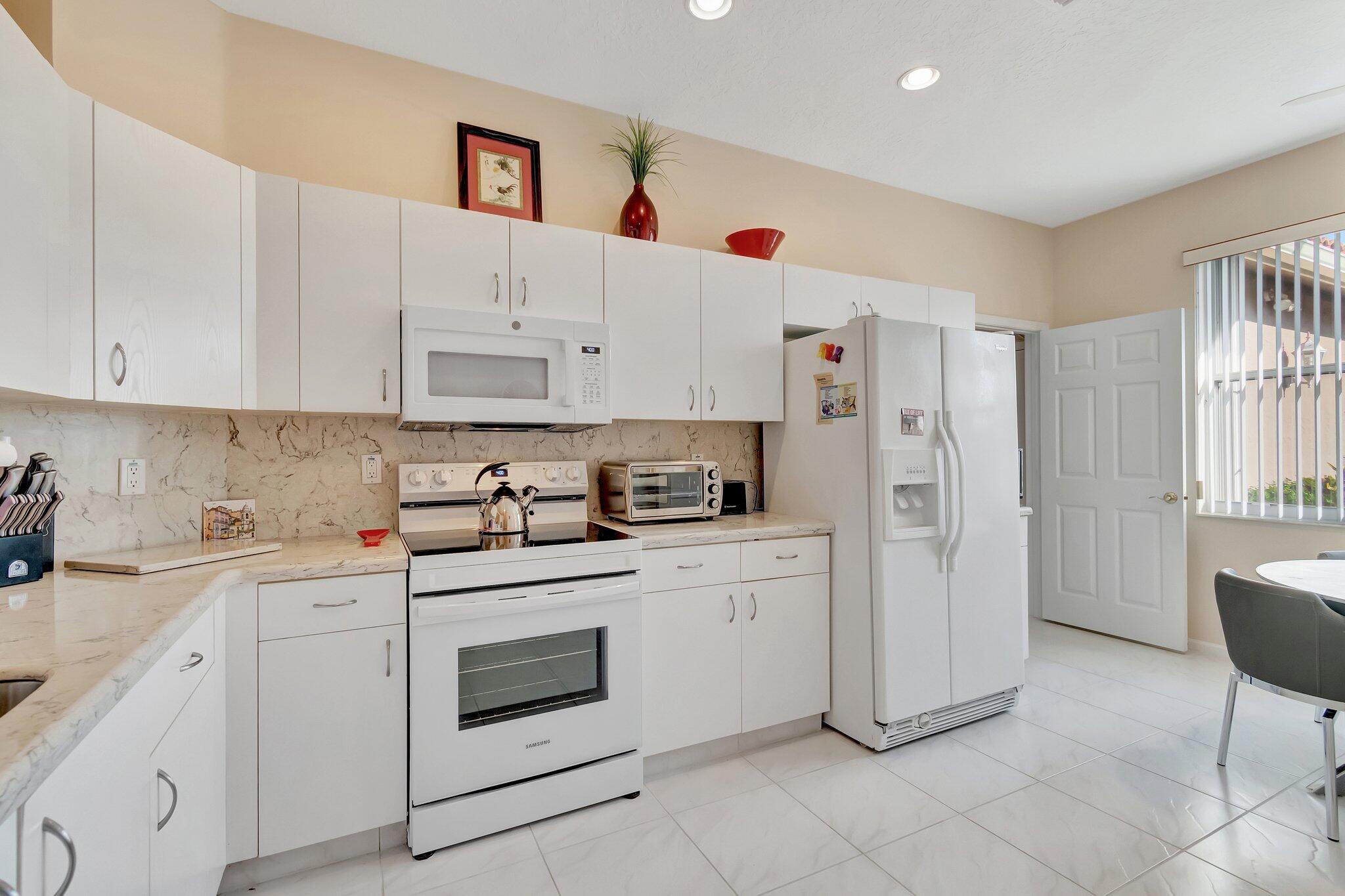5803 Island Reach Lane