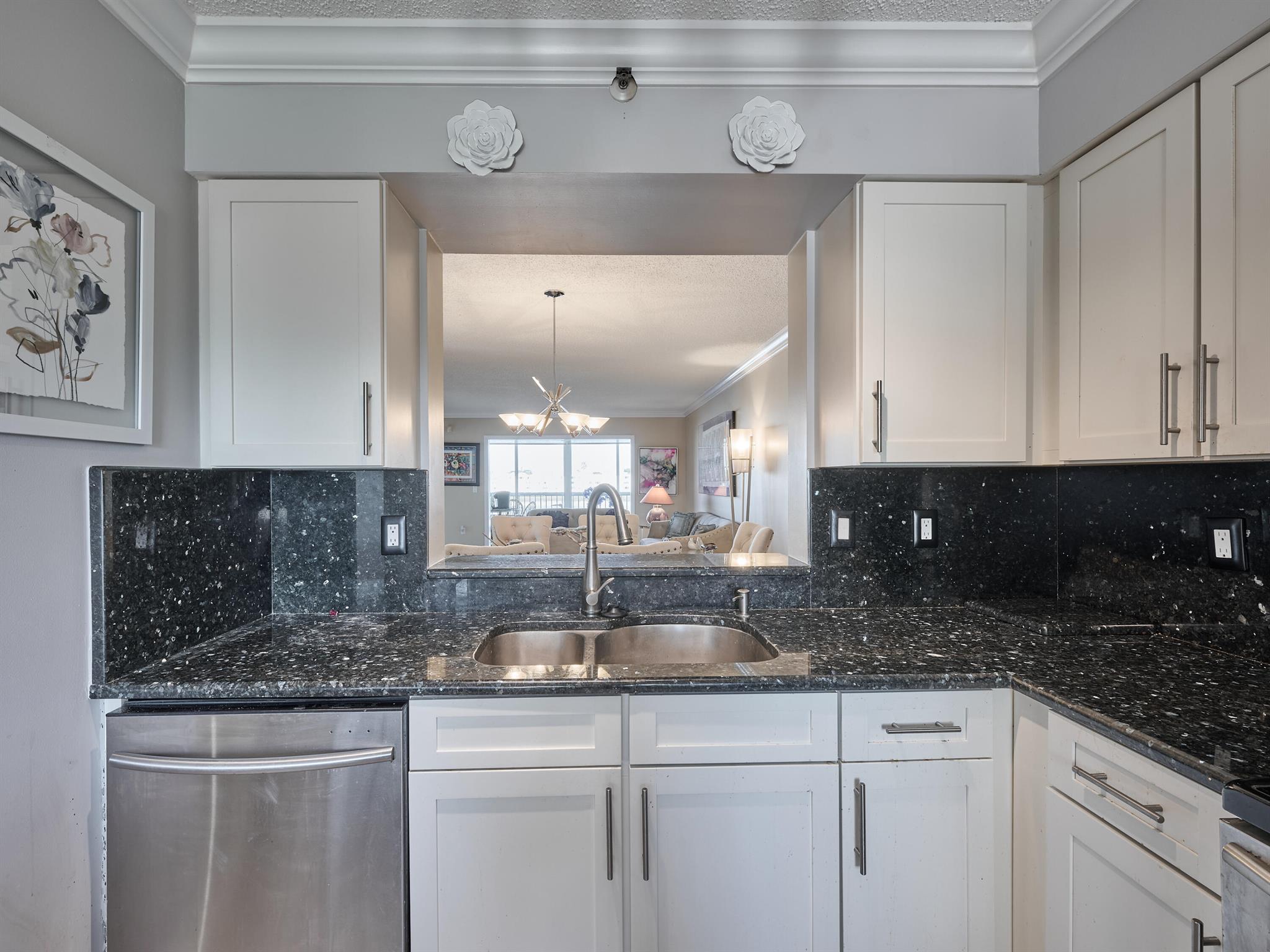 14112 Huntington Pointe Drive 401