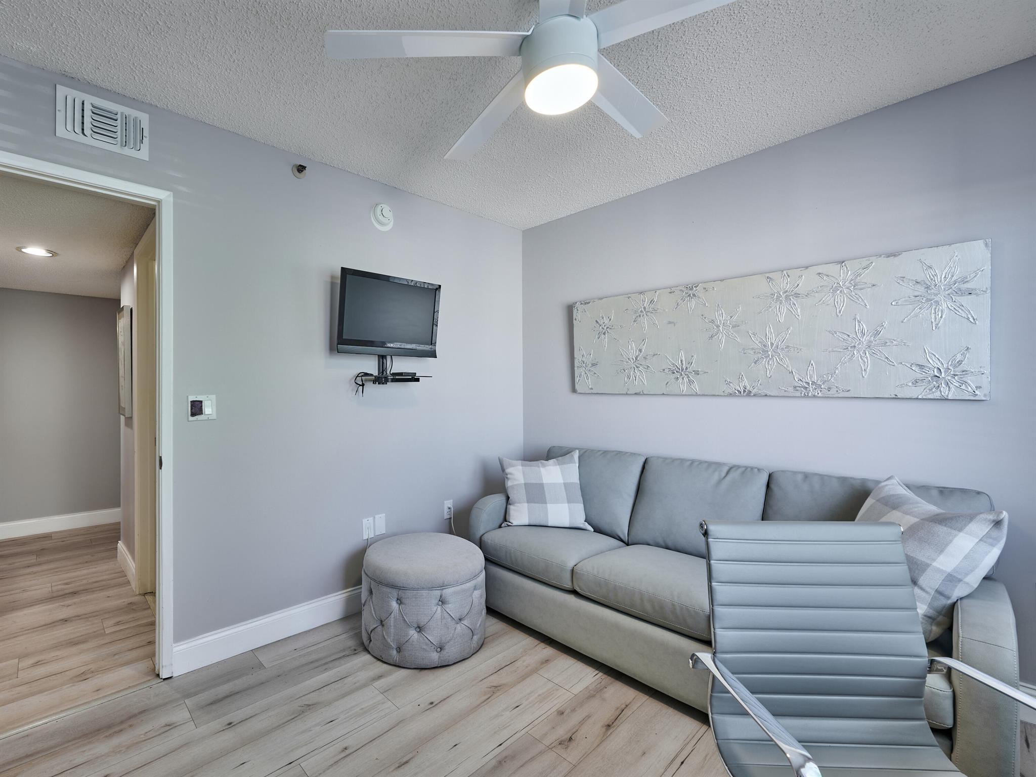 14112 Huntington Pointe Drive 401