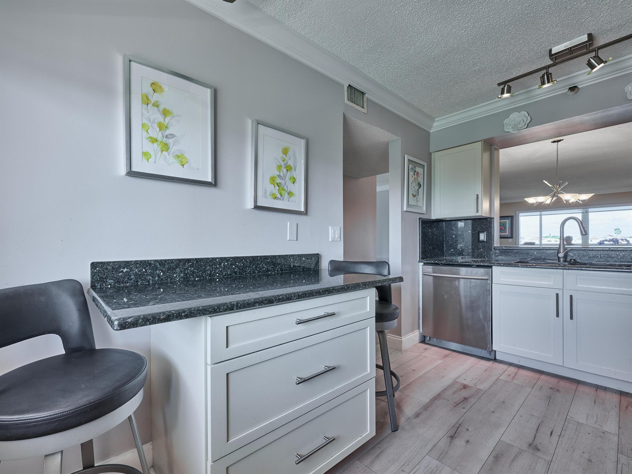 14112 Huntington Pointe Drive 401