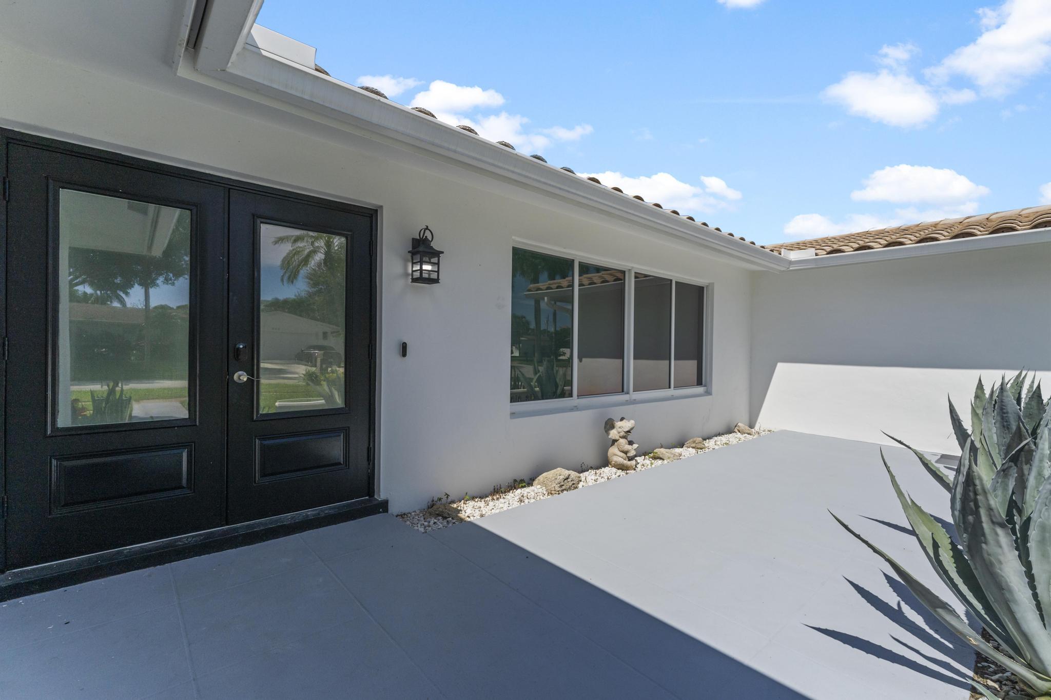 599 NW 13th Drive