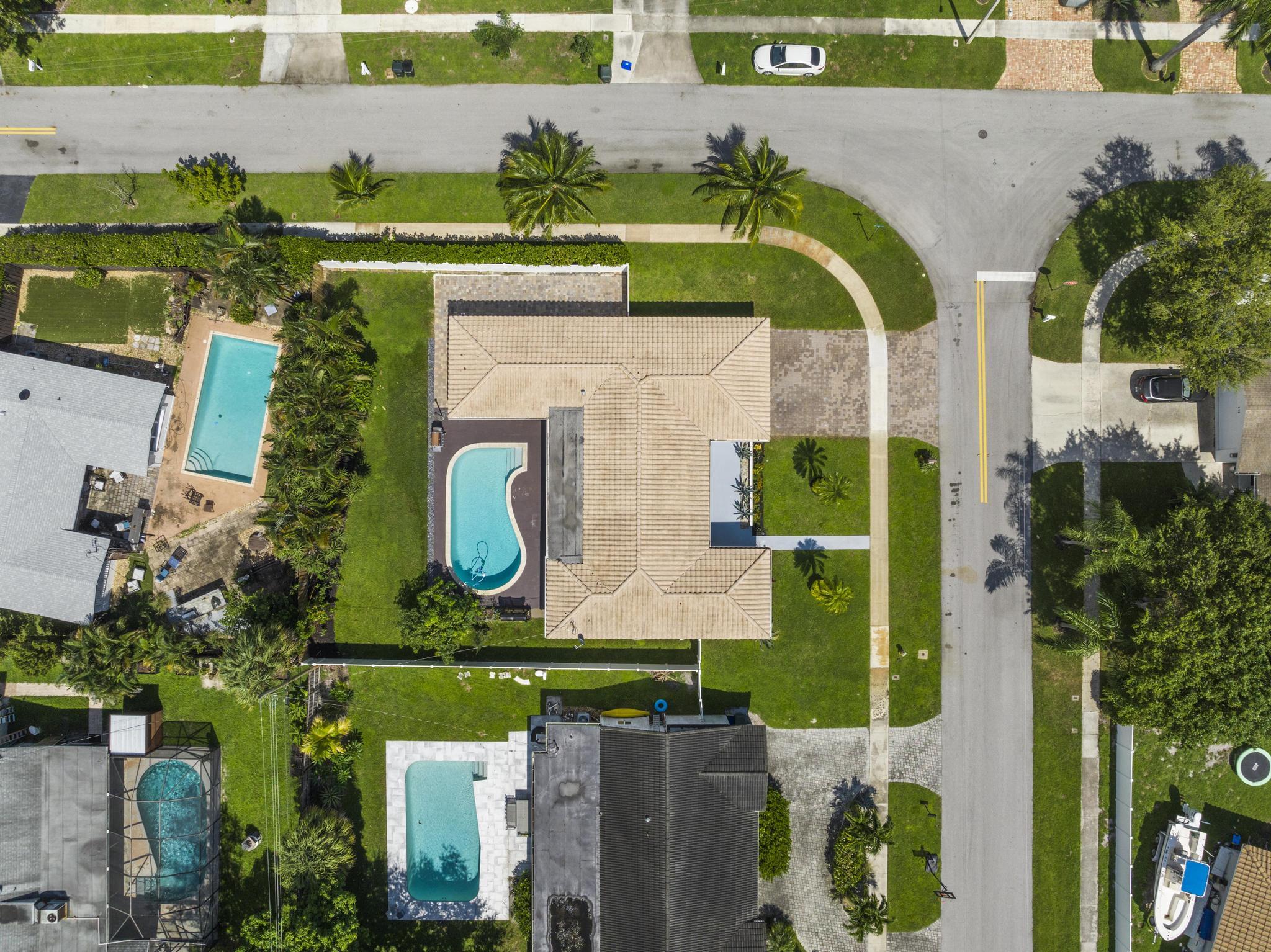 599 NW 13th Drive