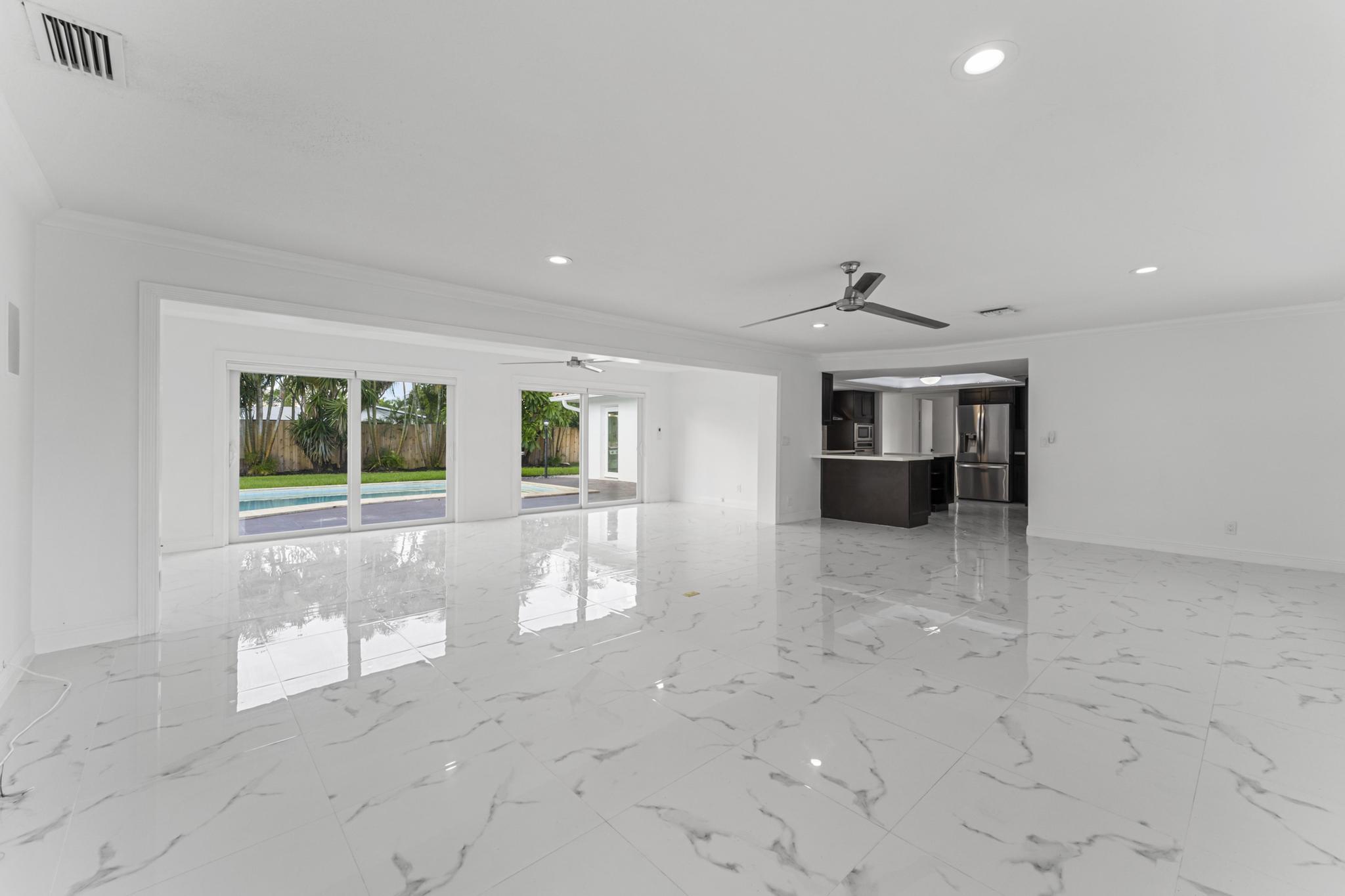 599 NW 13th Drive
