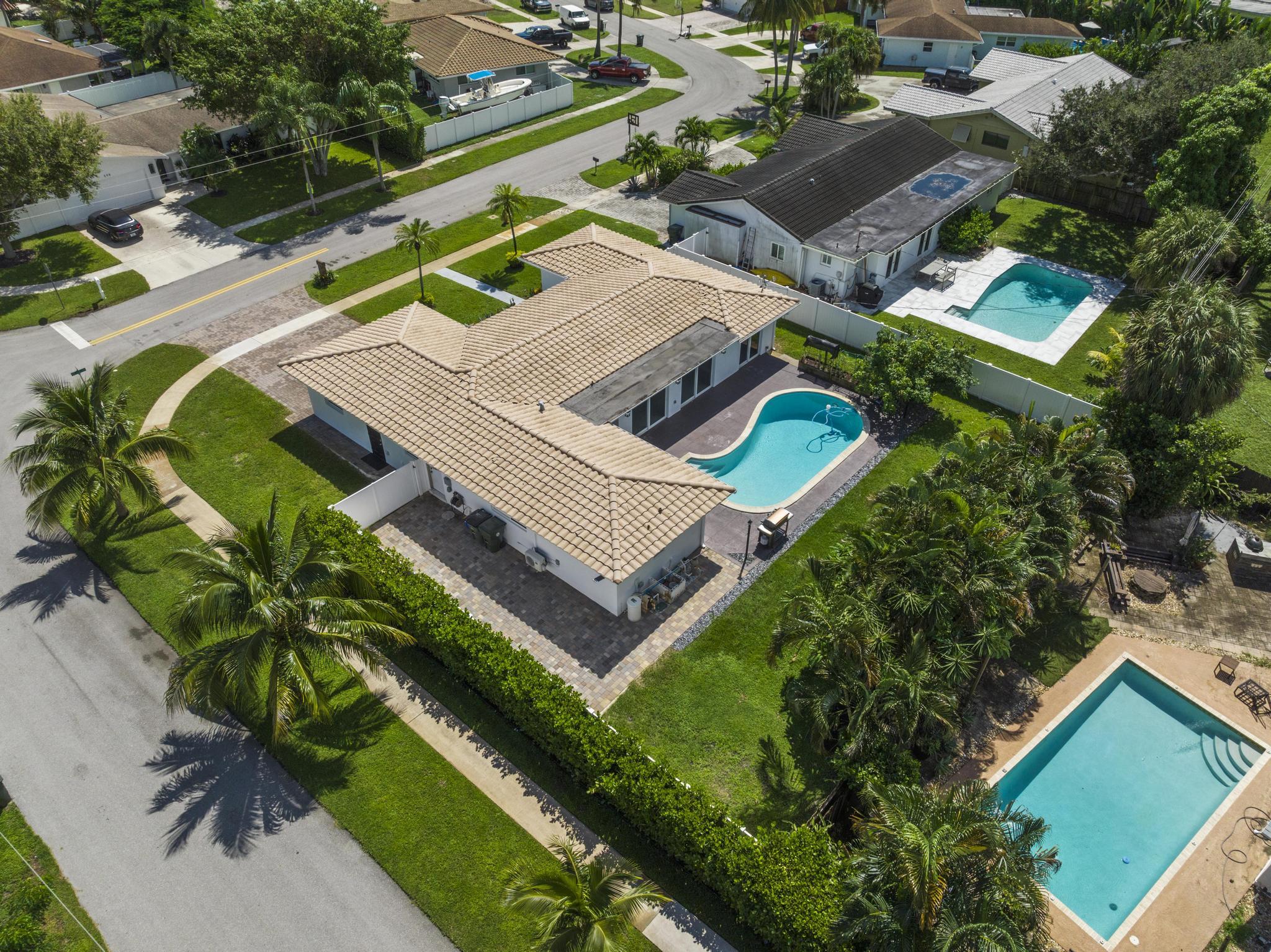 599 NW 13th Drive