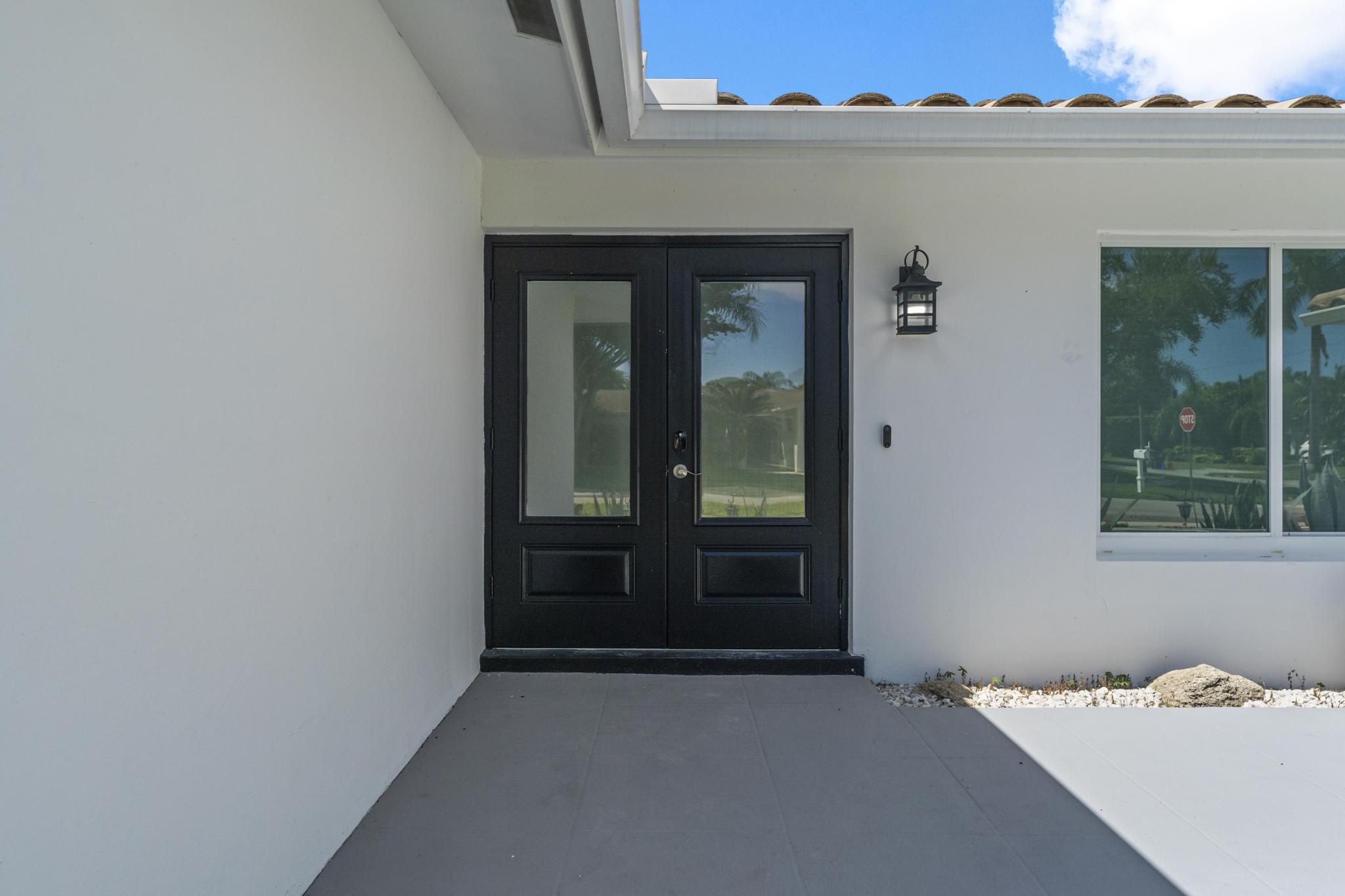 599 NW 13th Drive