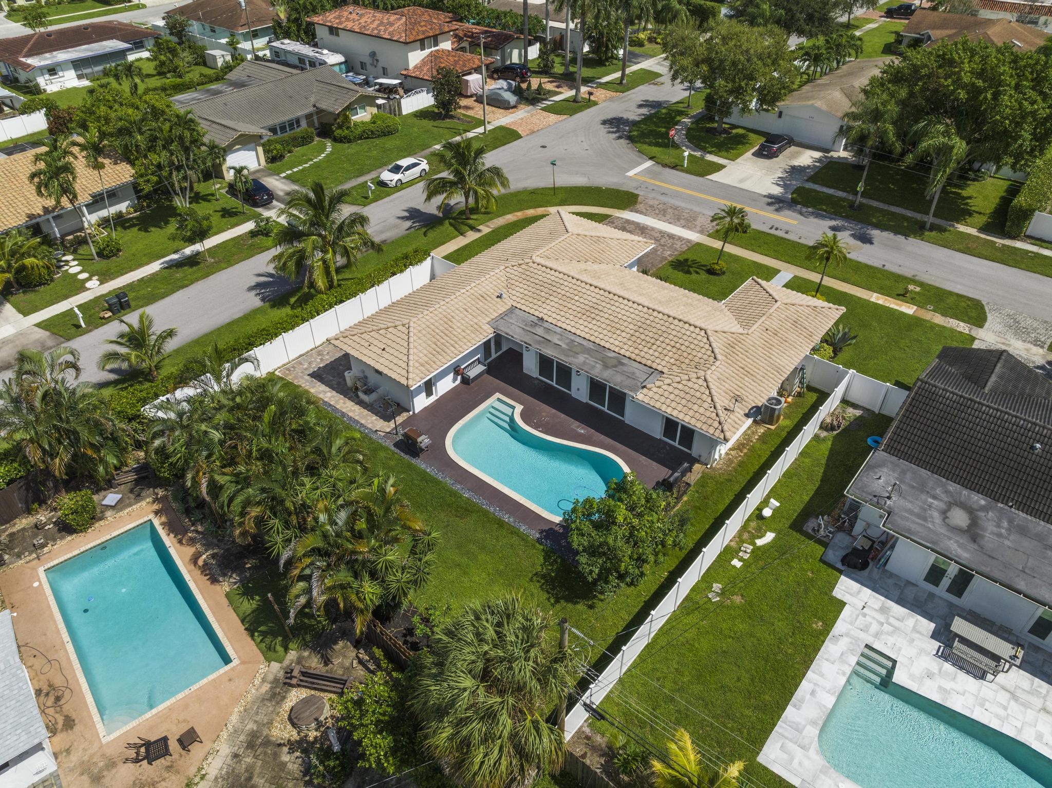 599 NW 13th Drive