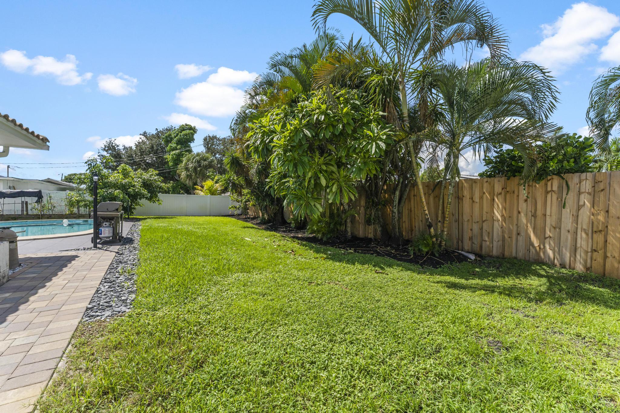599 NW 13th Drive