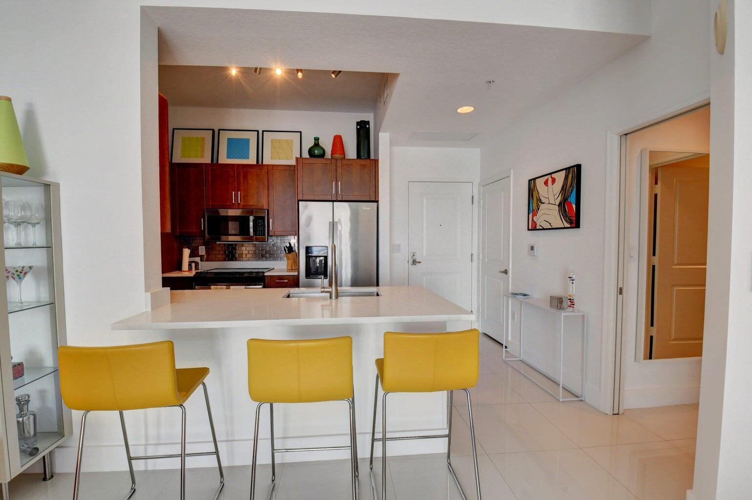 450 N Federal Highway Ph03
