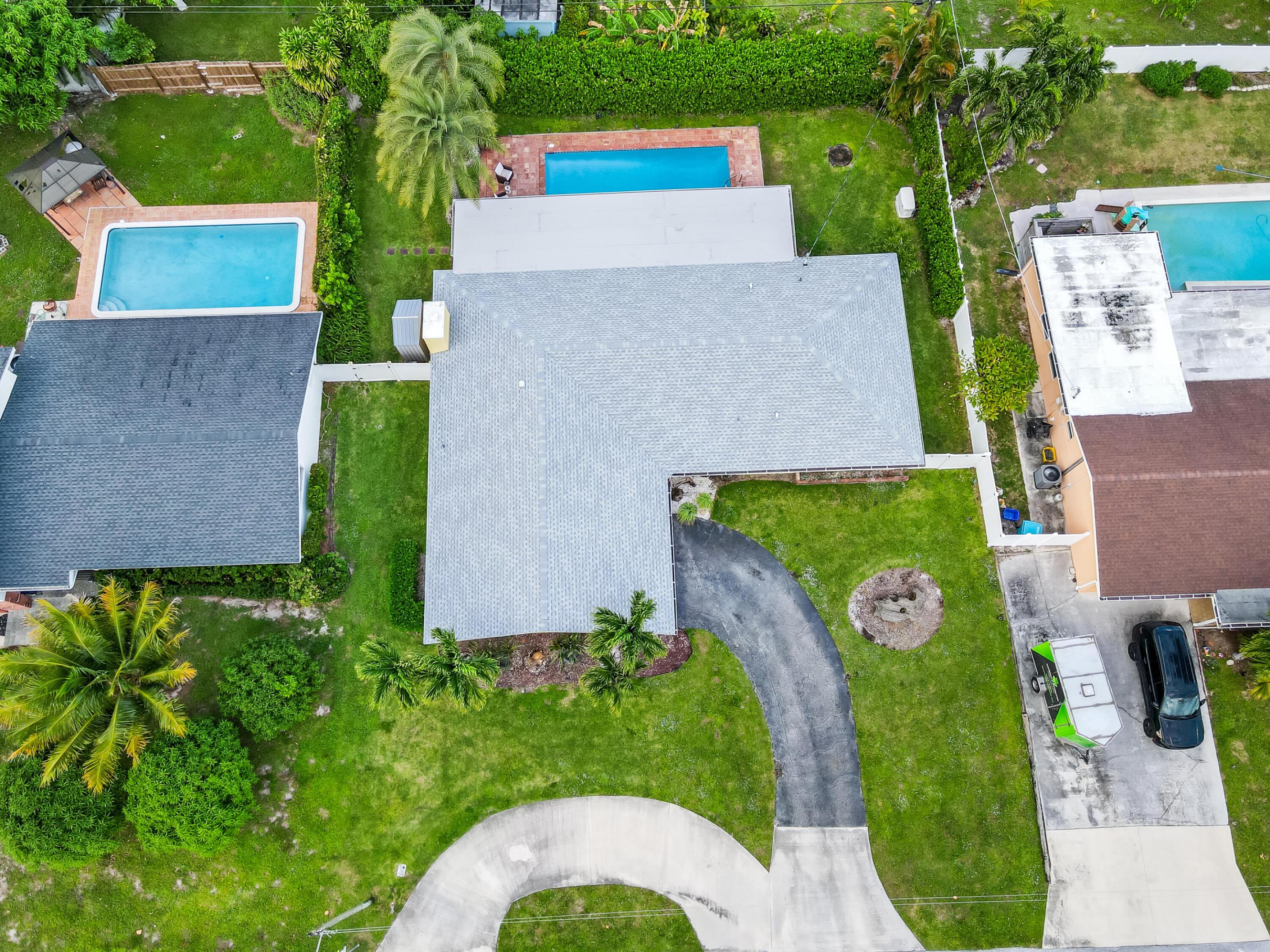 319 SW 11th Avenue