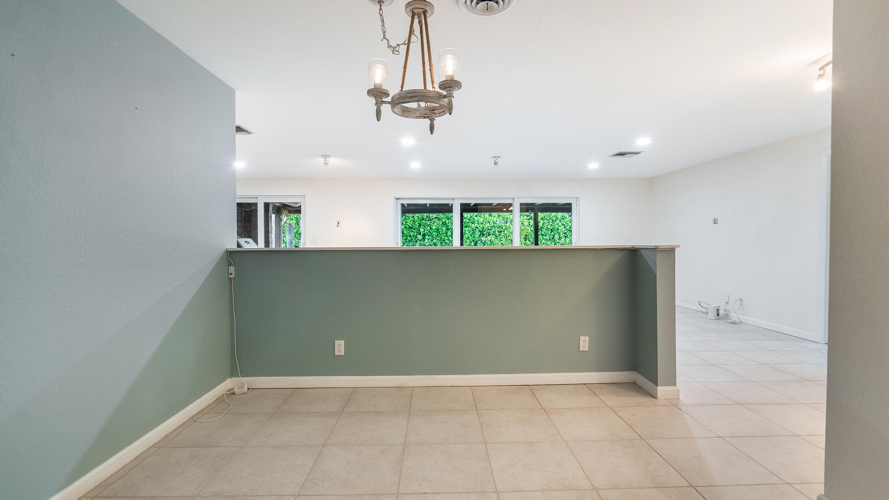 319 SW 11th Avenue