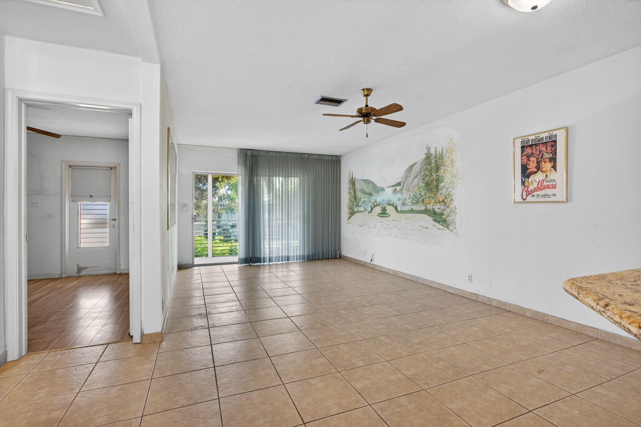 2131 NE 42nd Court 212e