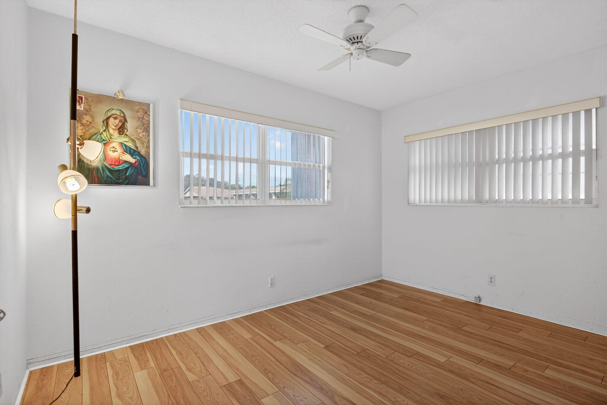 2131 NE 42nd Court 212e