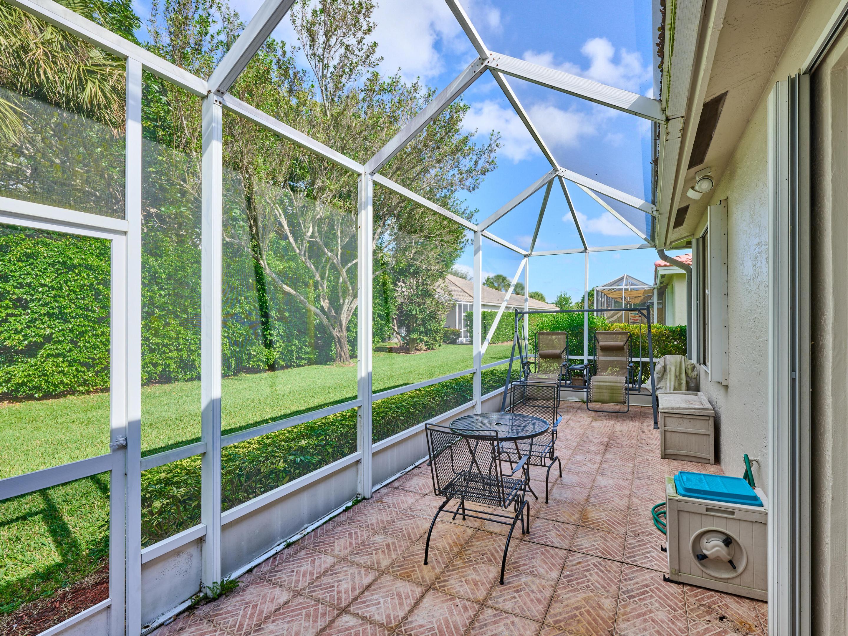 5749 Emerald Cay Terrace