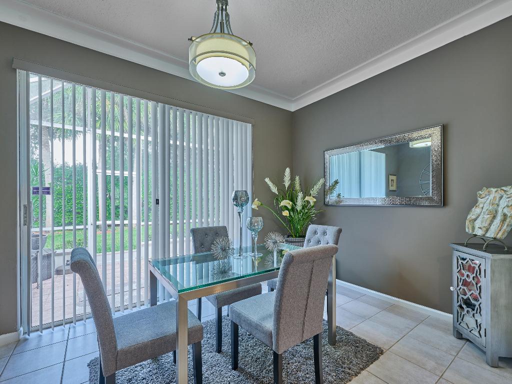 5749 Emerald Cay Terrace