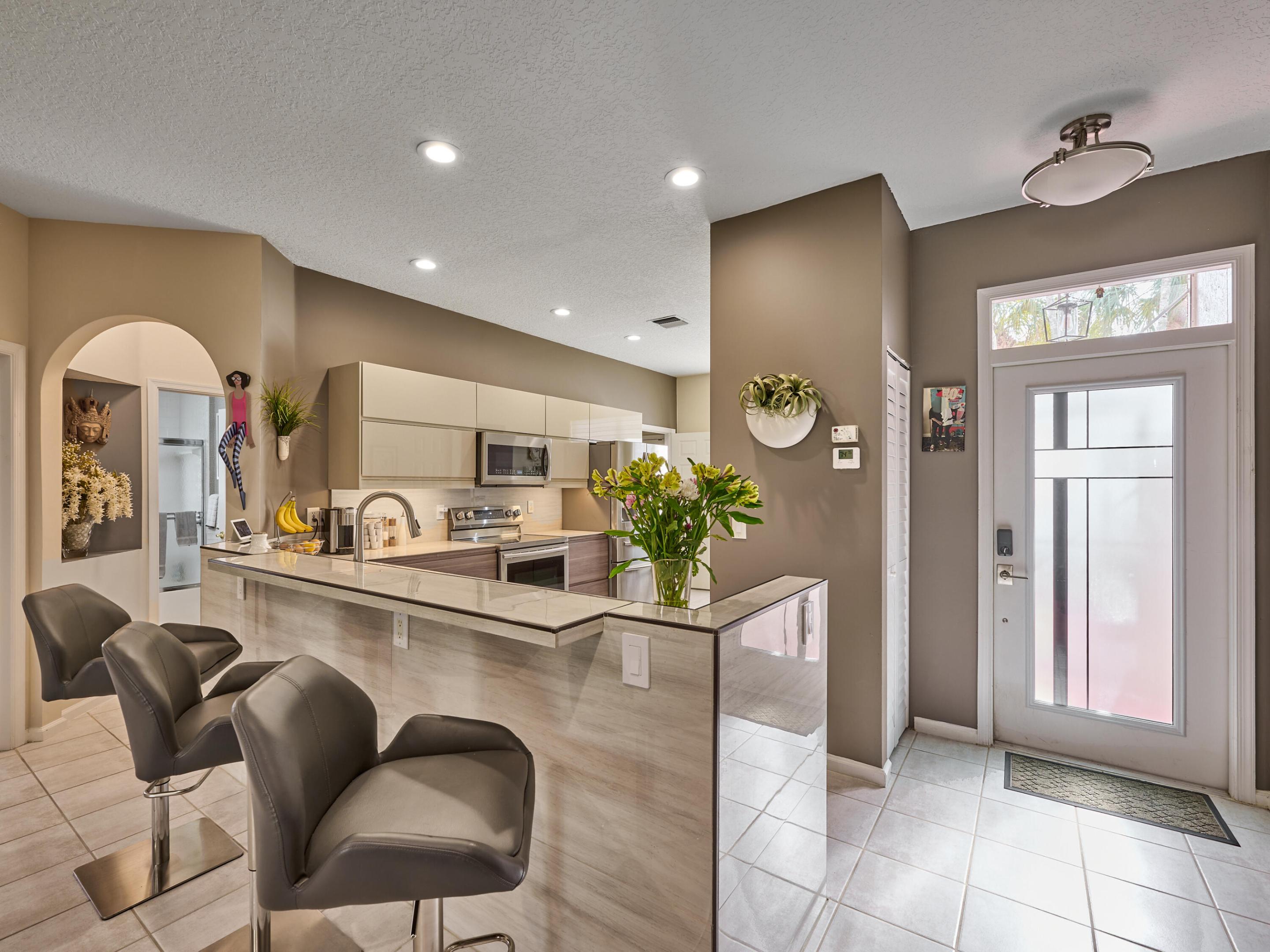 5749 Emerald Cay Terrace