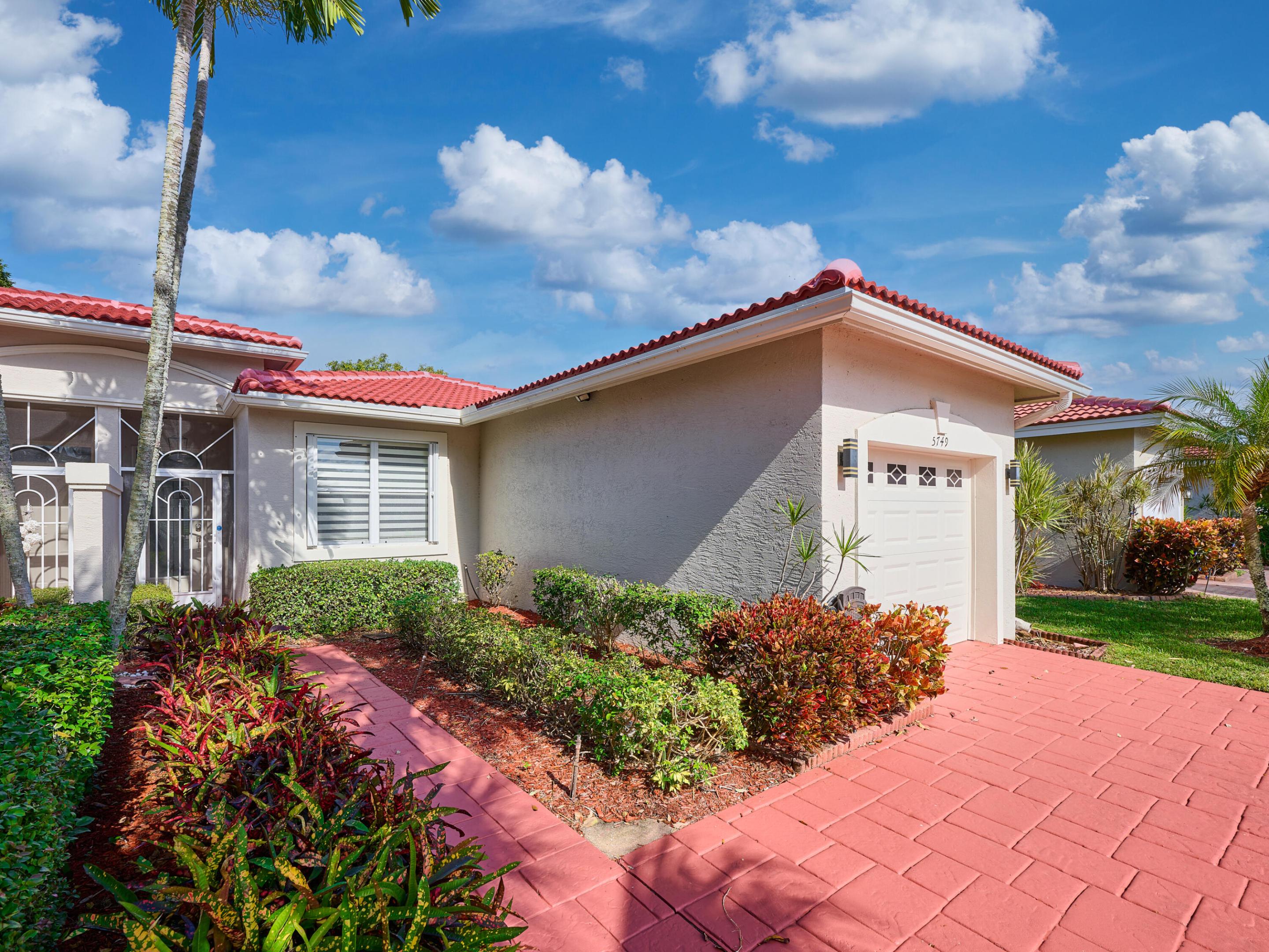 5749 Emerald Cay Terrace