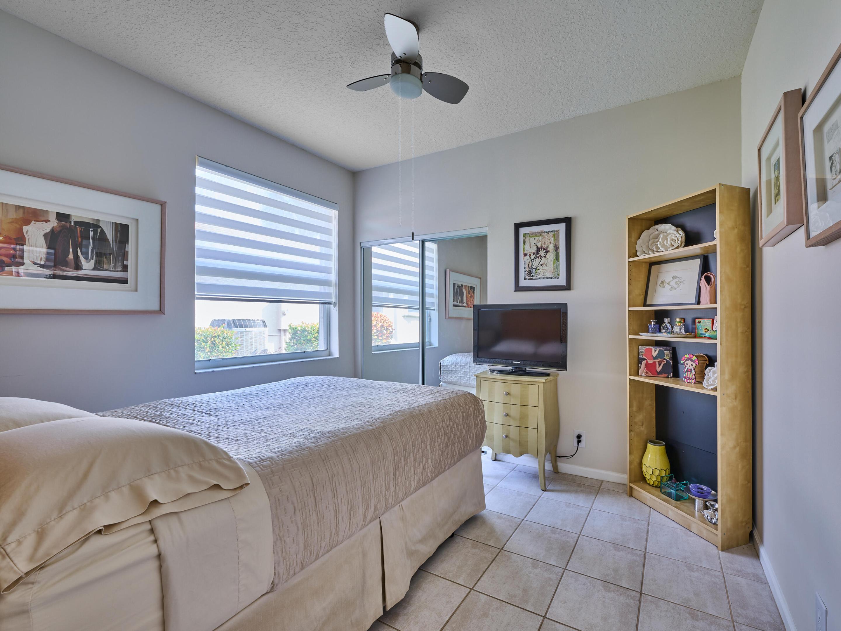 5749 Emerald Cay Terrace