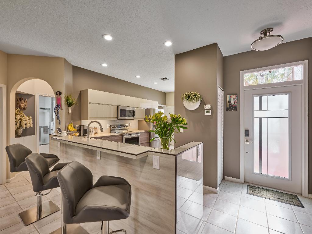 5749 Emerald Cay Terrace