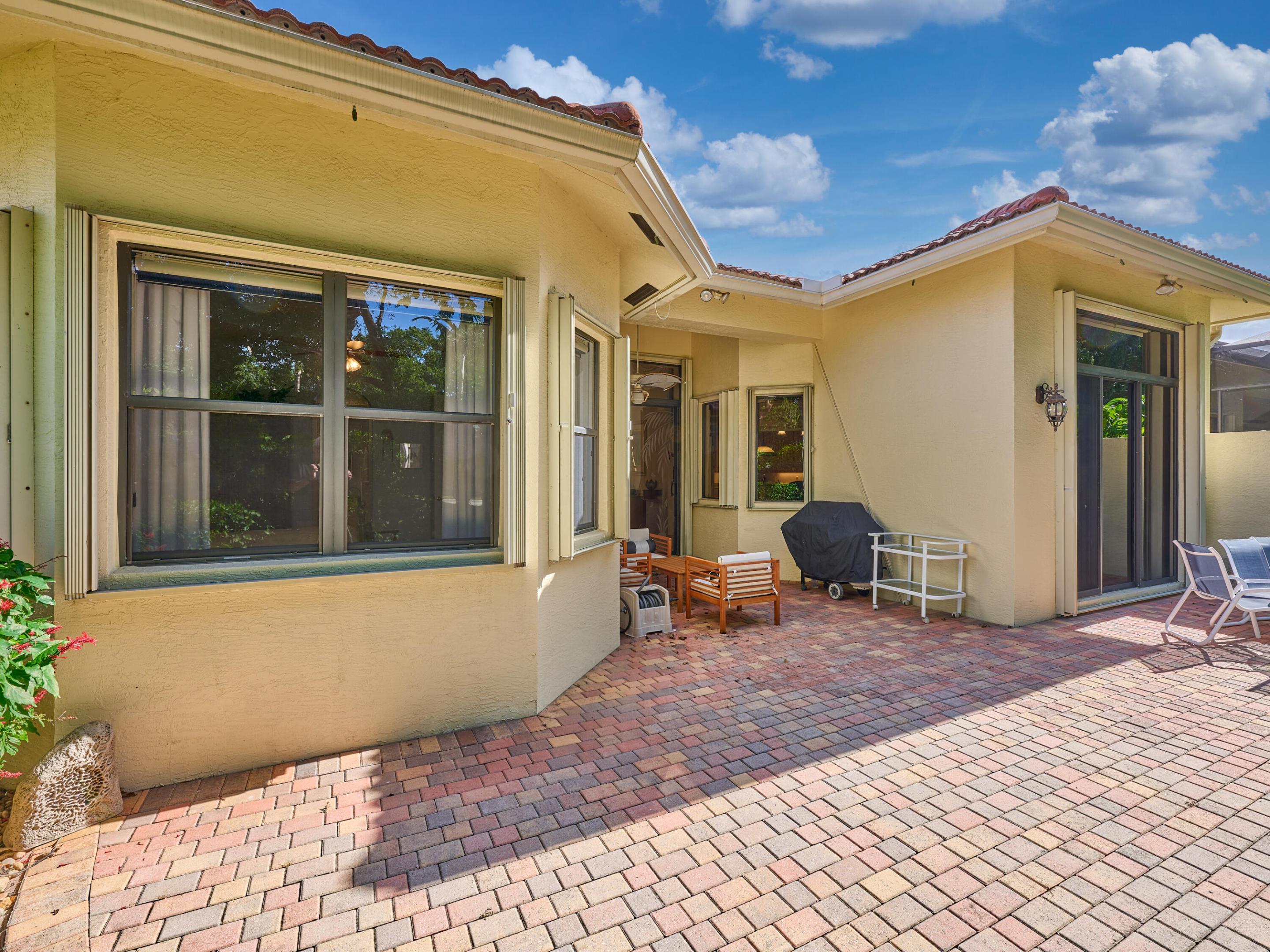 6955 Fabiano Circle