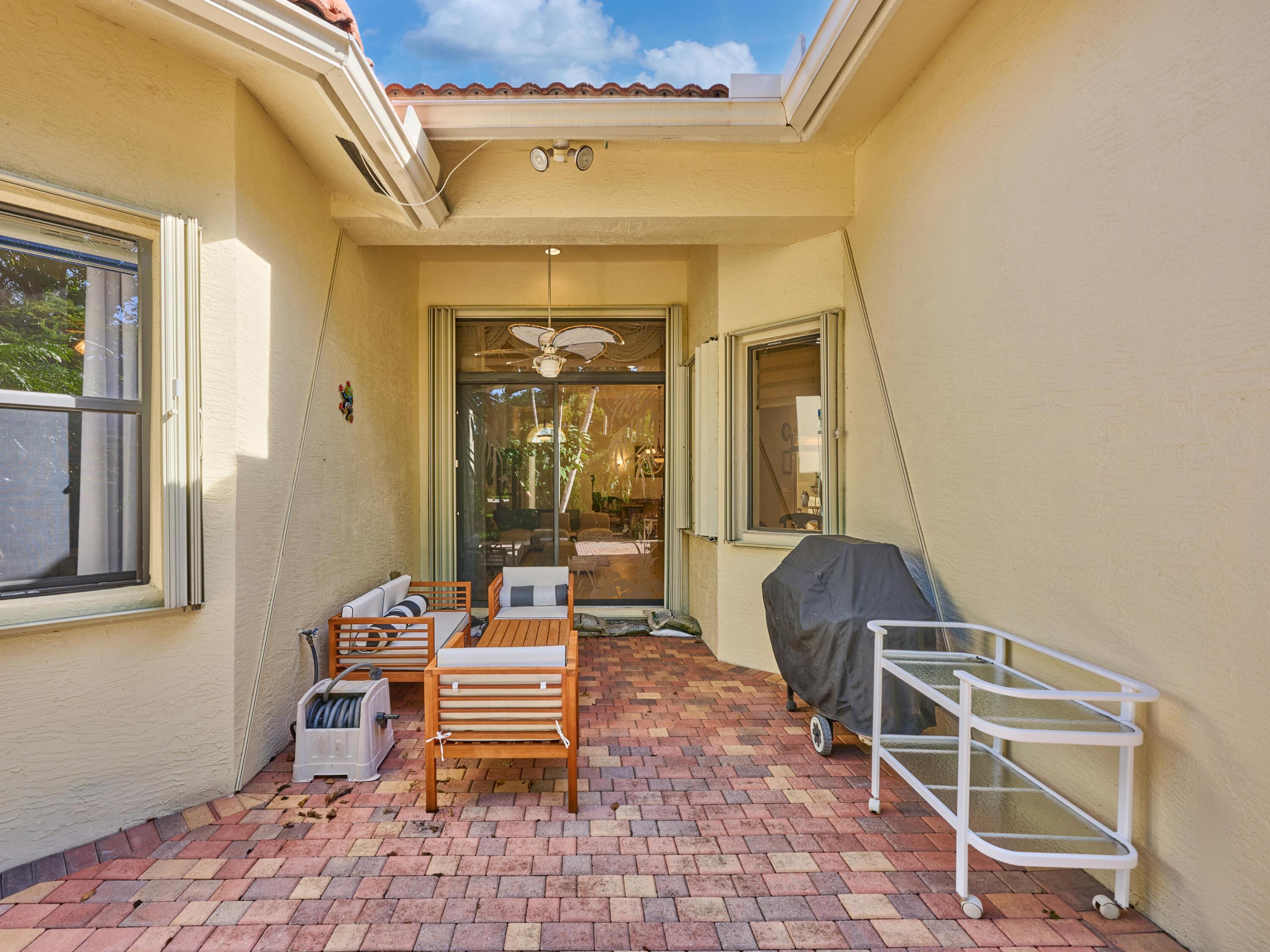 6955 Fabiano Circle