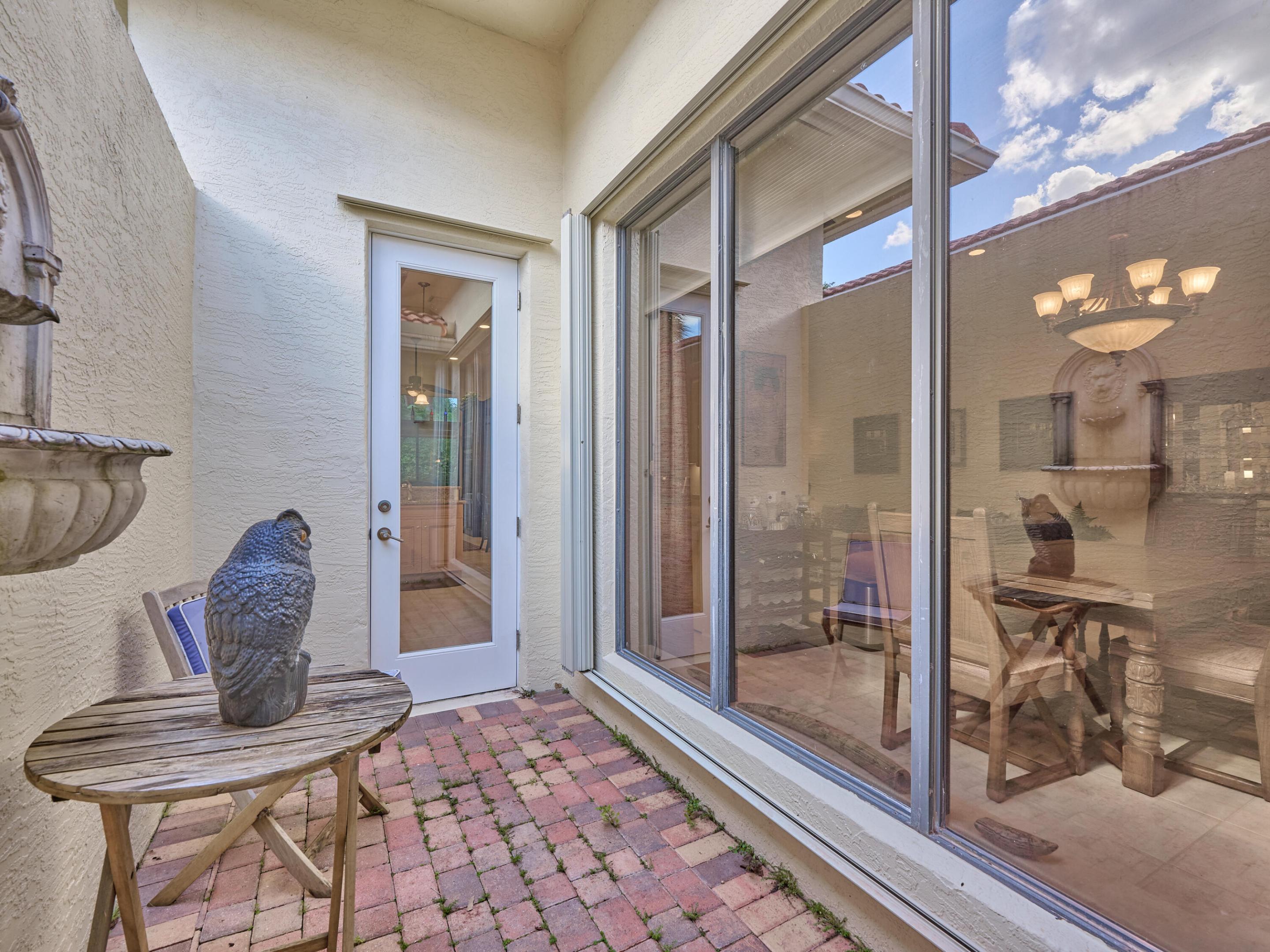 6955 Fabiano Circle