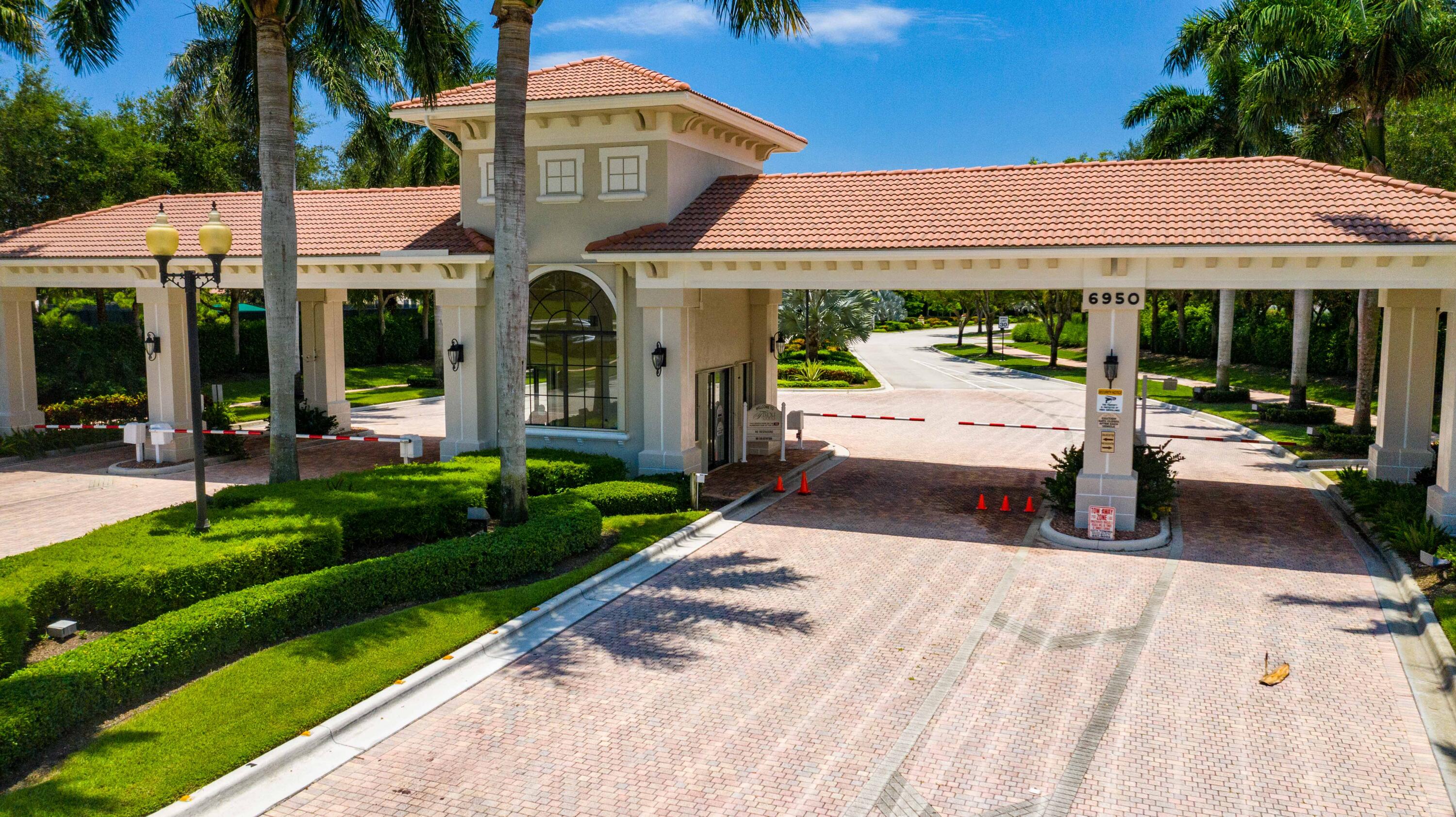 6955 Fabiano Circle