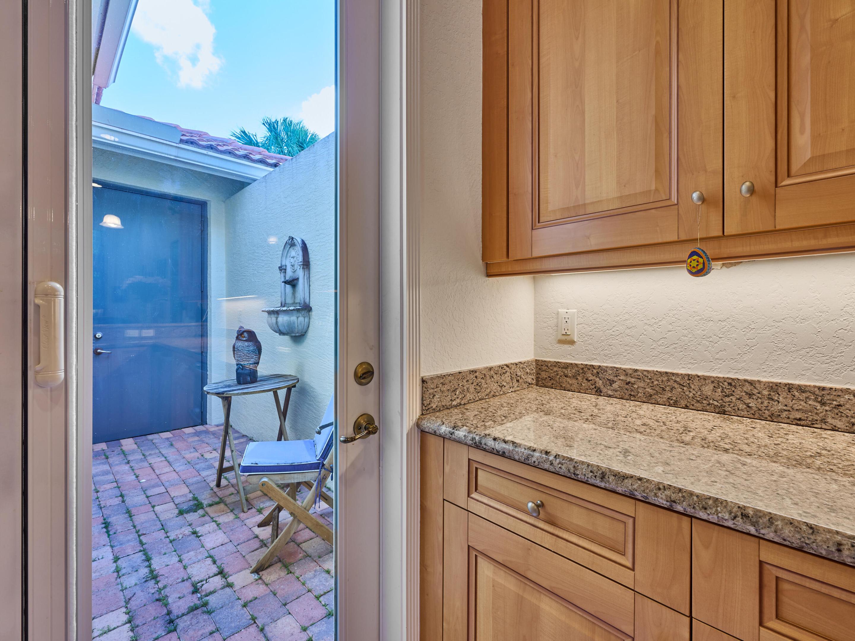 6955 Fabiano Circle