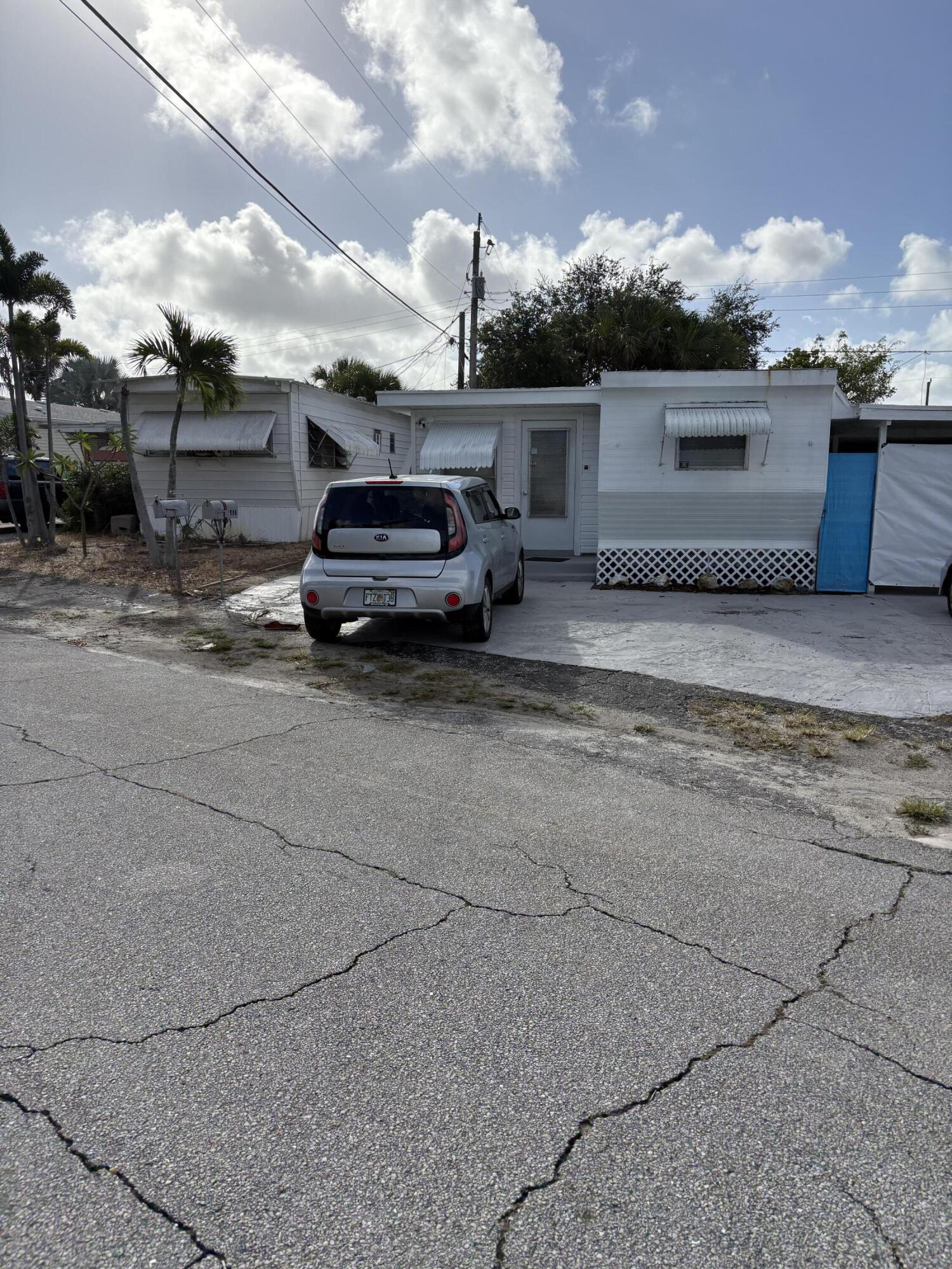 2886 Croton Lane, West Palm Beach