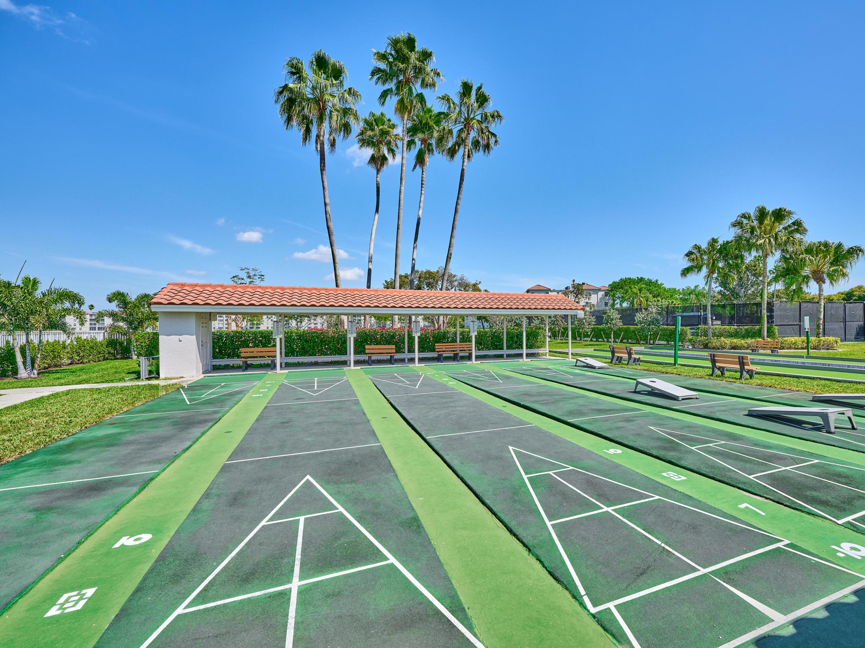 6193 Pointe Regal Circle 306