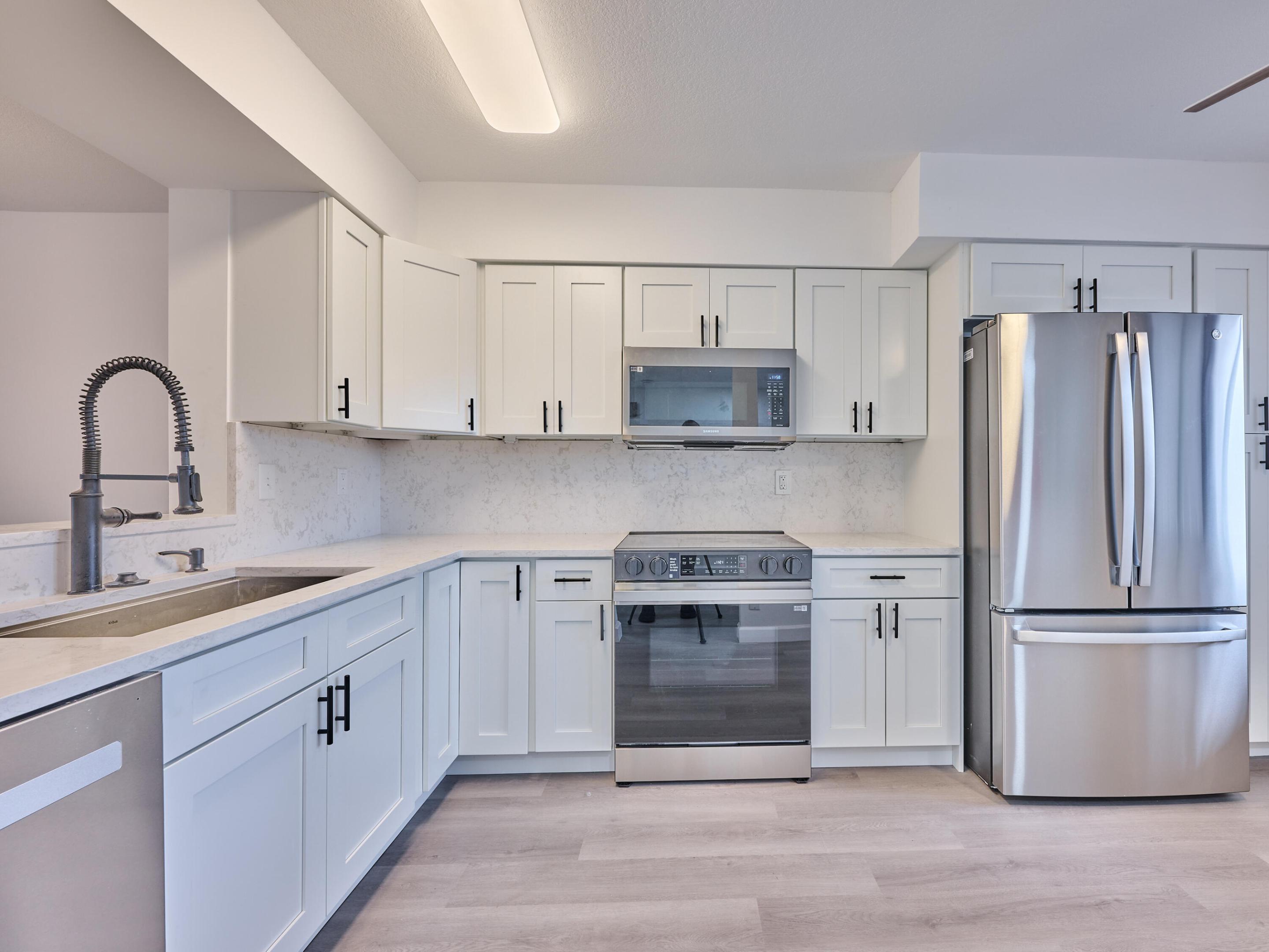 6193 Pointe Regal Circle 306