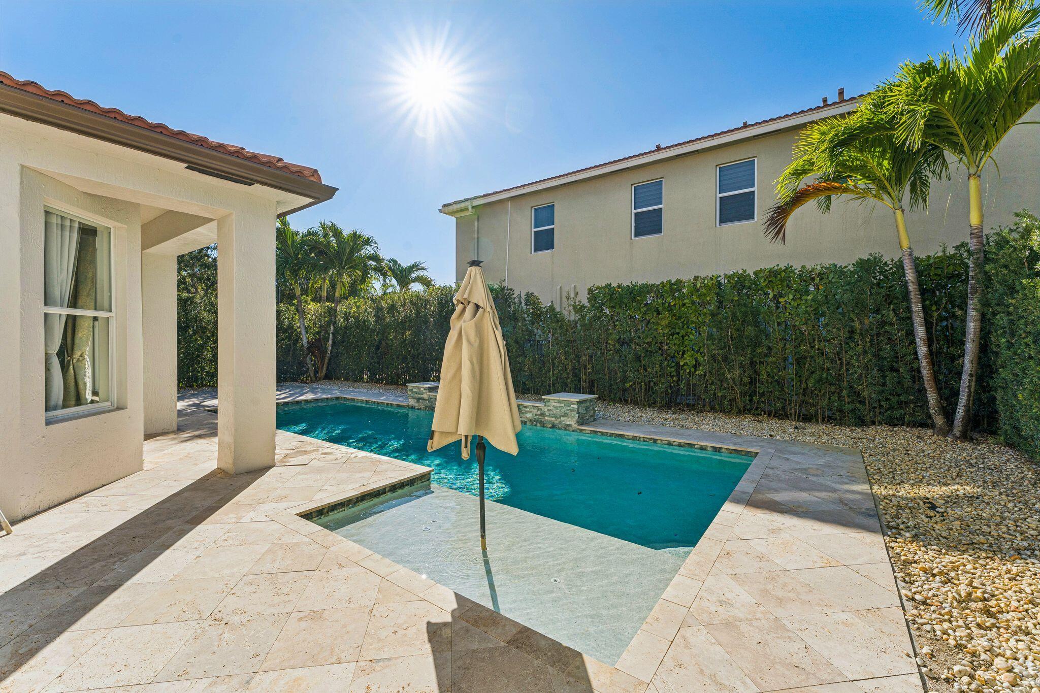 8697 Cobblestone Point Circle