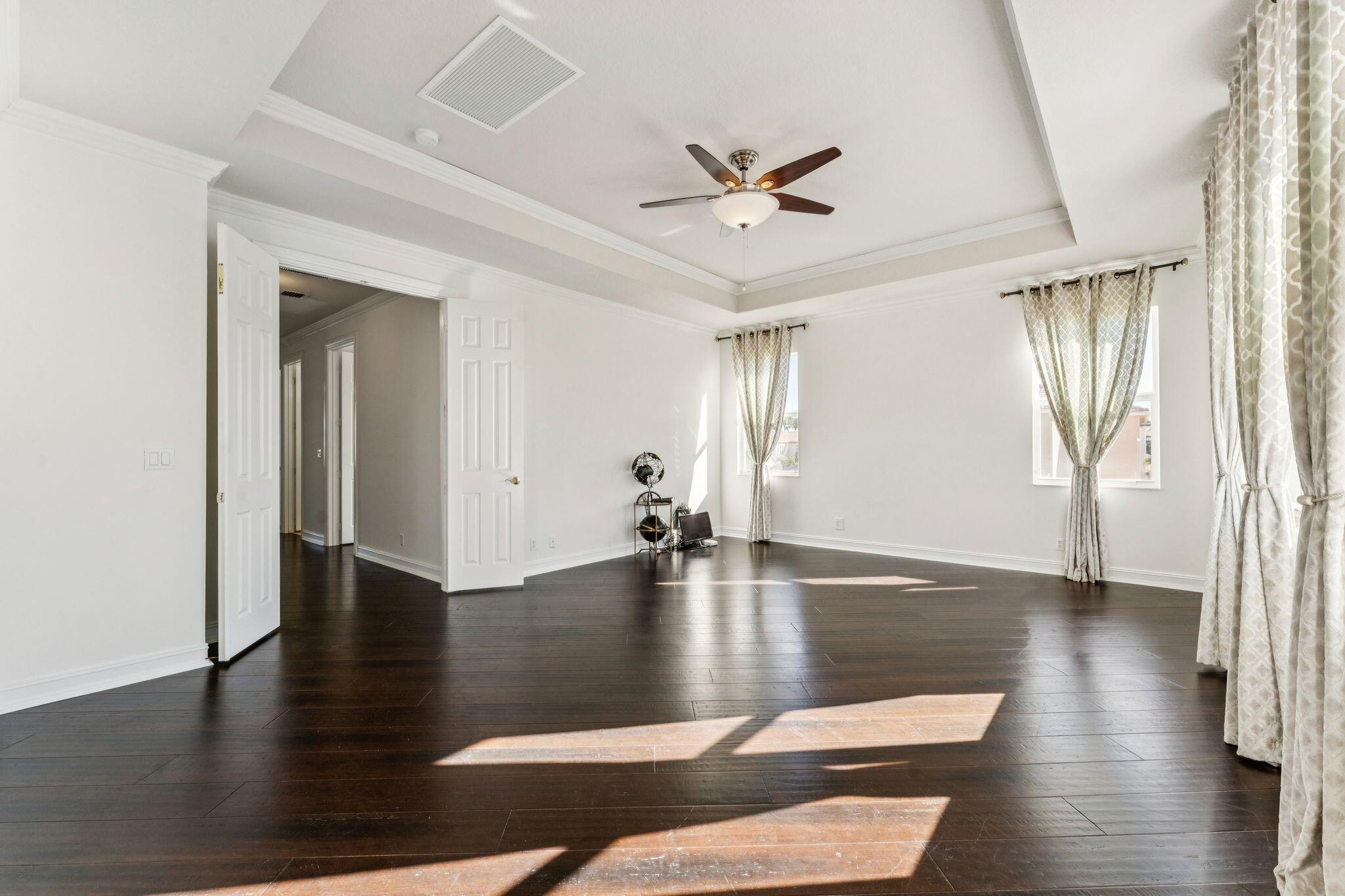 8697 Cobblestone Point Circle