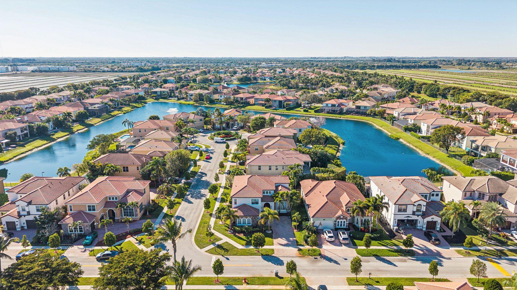 8697 Cobblestone Point Circle
