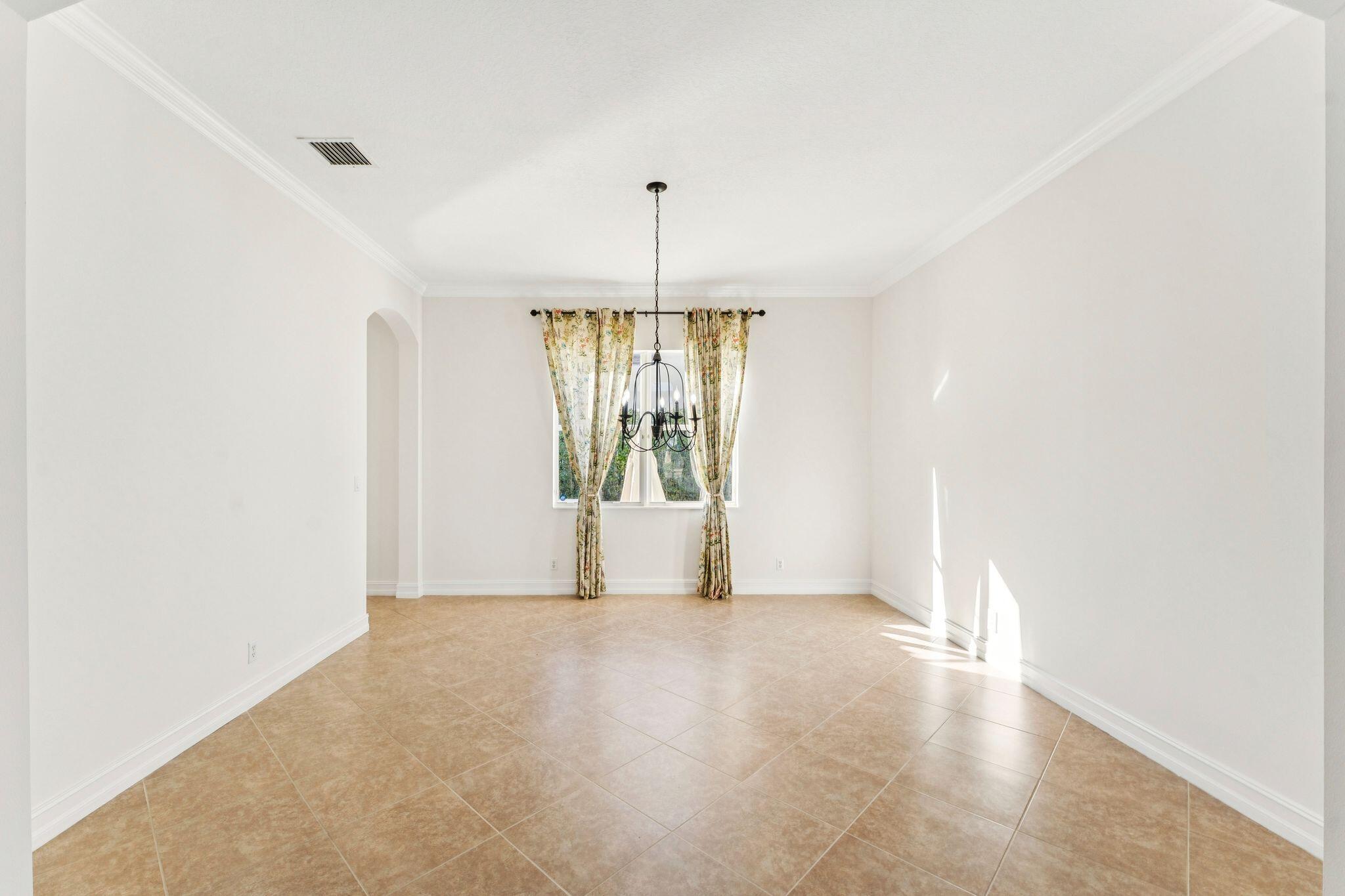8697 Cobblestone Point Circle