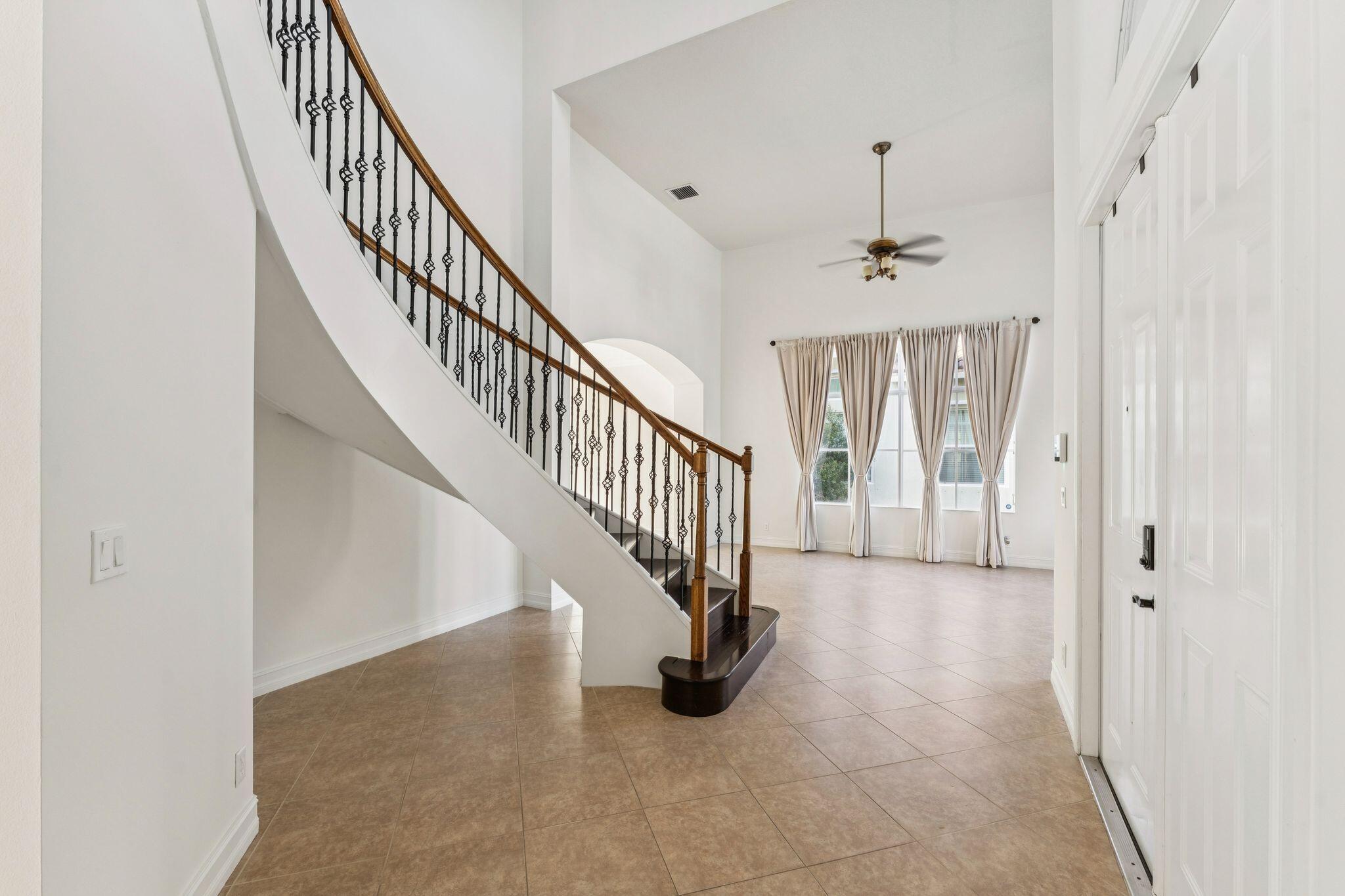 8697 Cobblestone Point Circle