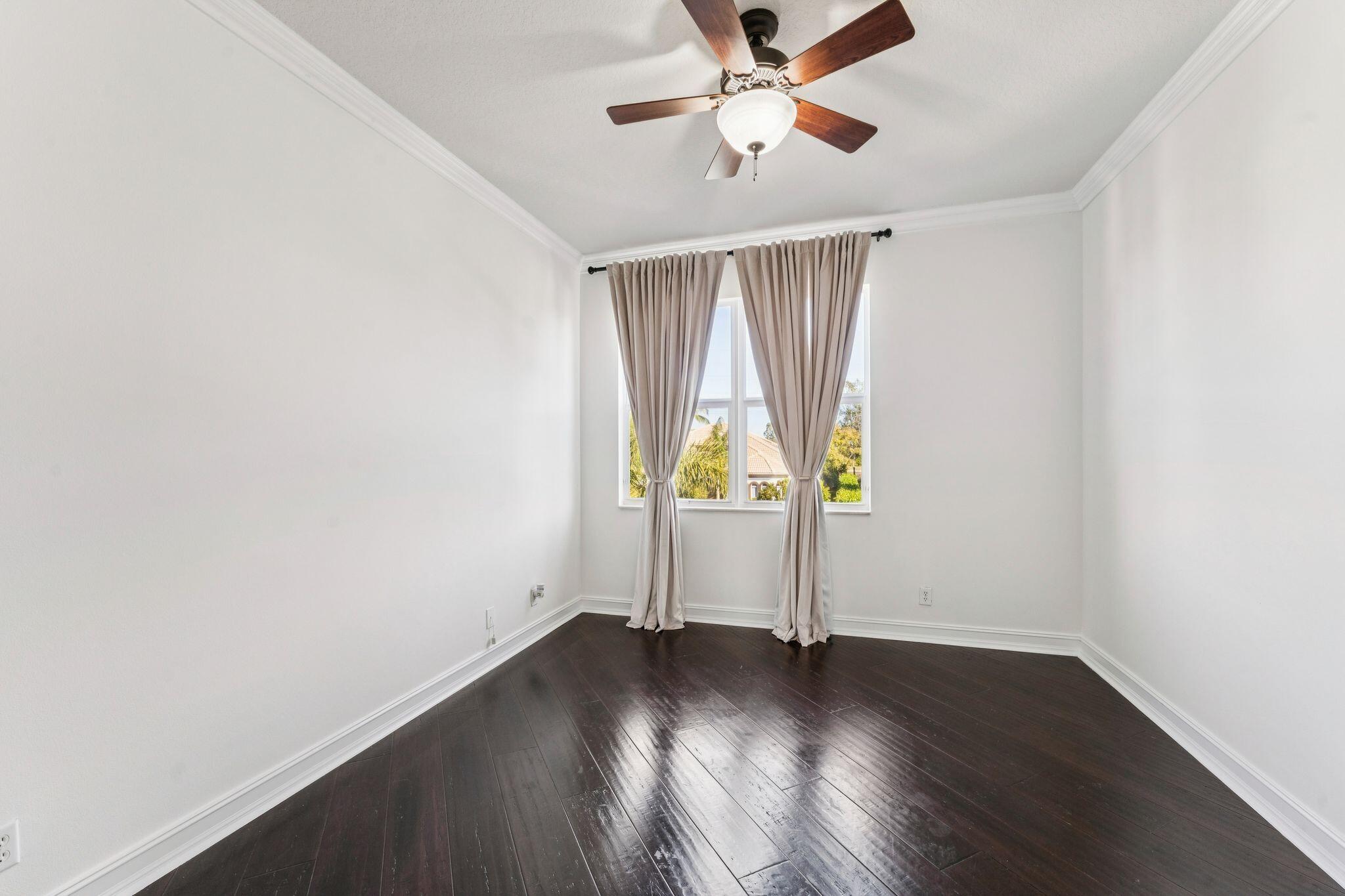 8697 Cobblestone Point Circle