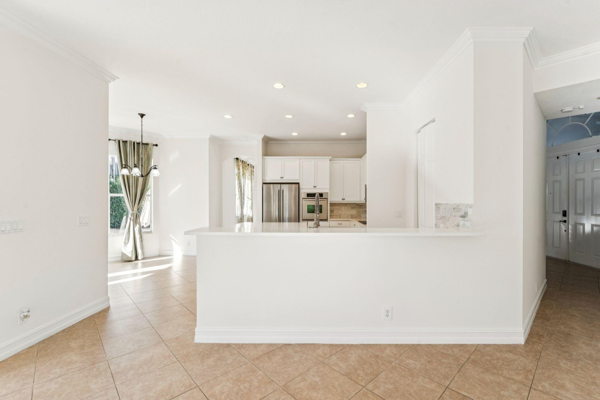 8697 Cobblestone Point Circle