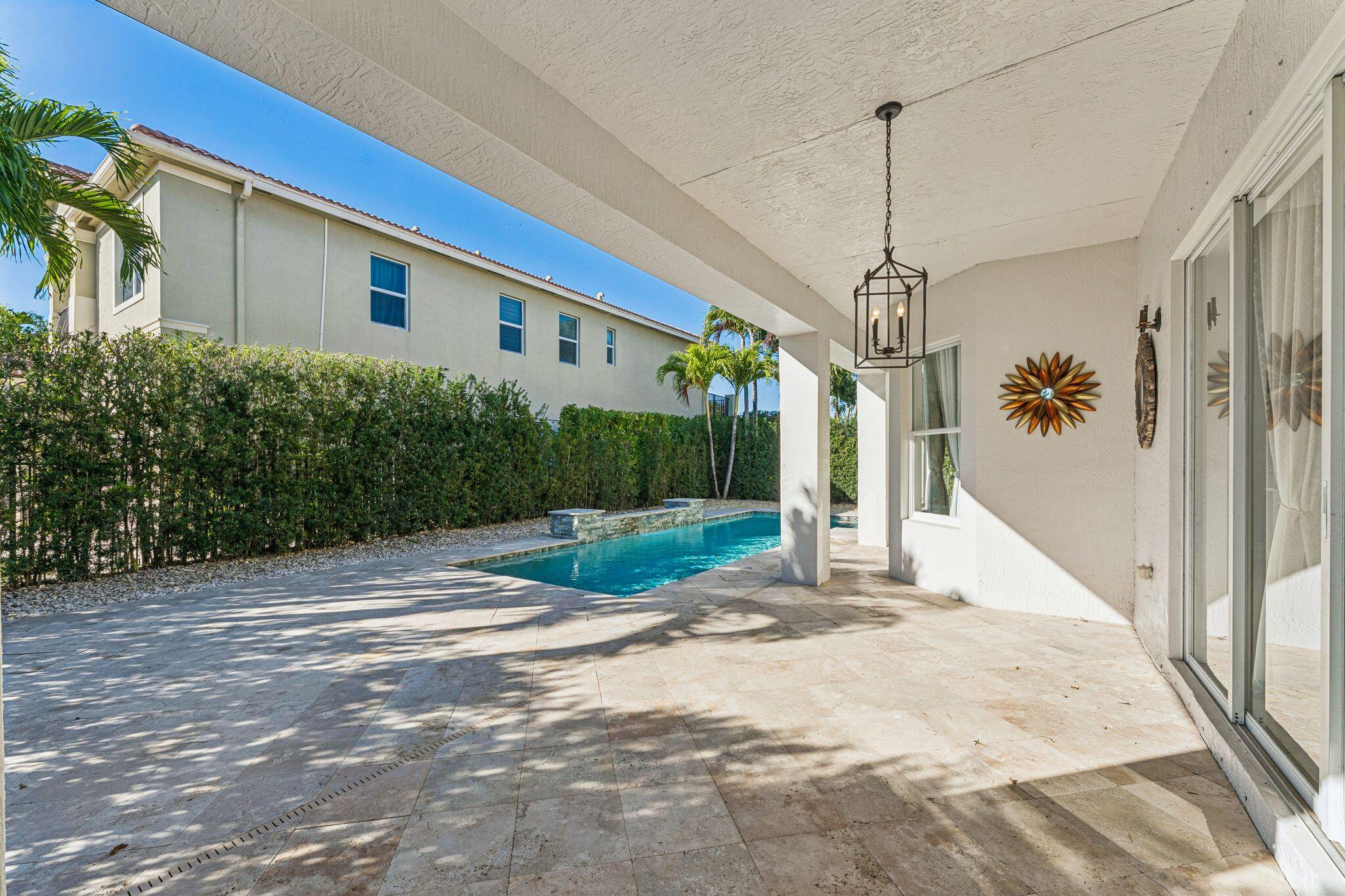 8697 Cobblestone Point Circle