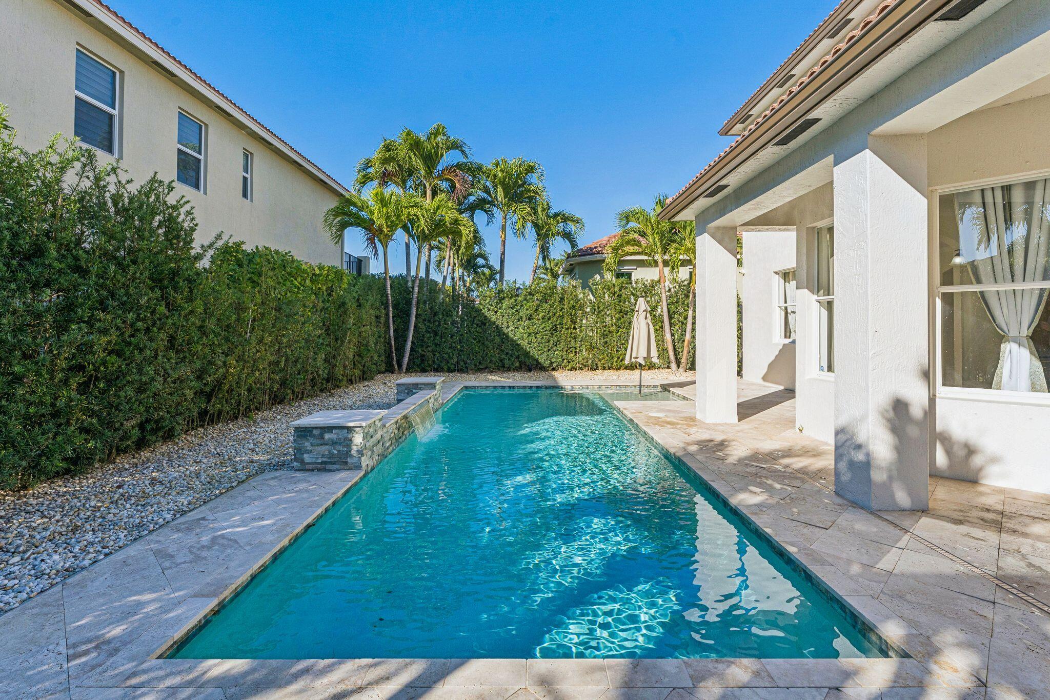 8697 Cobblestone Point Circle