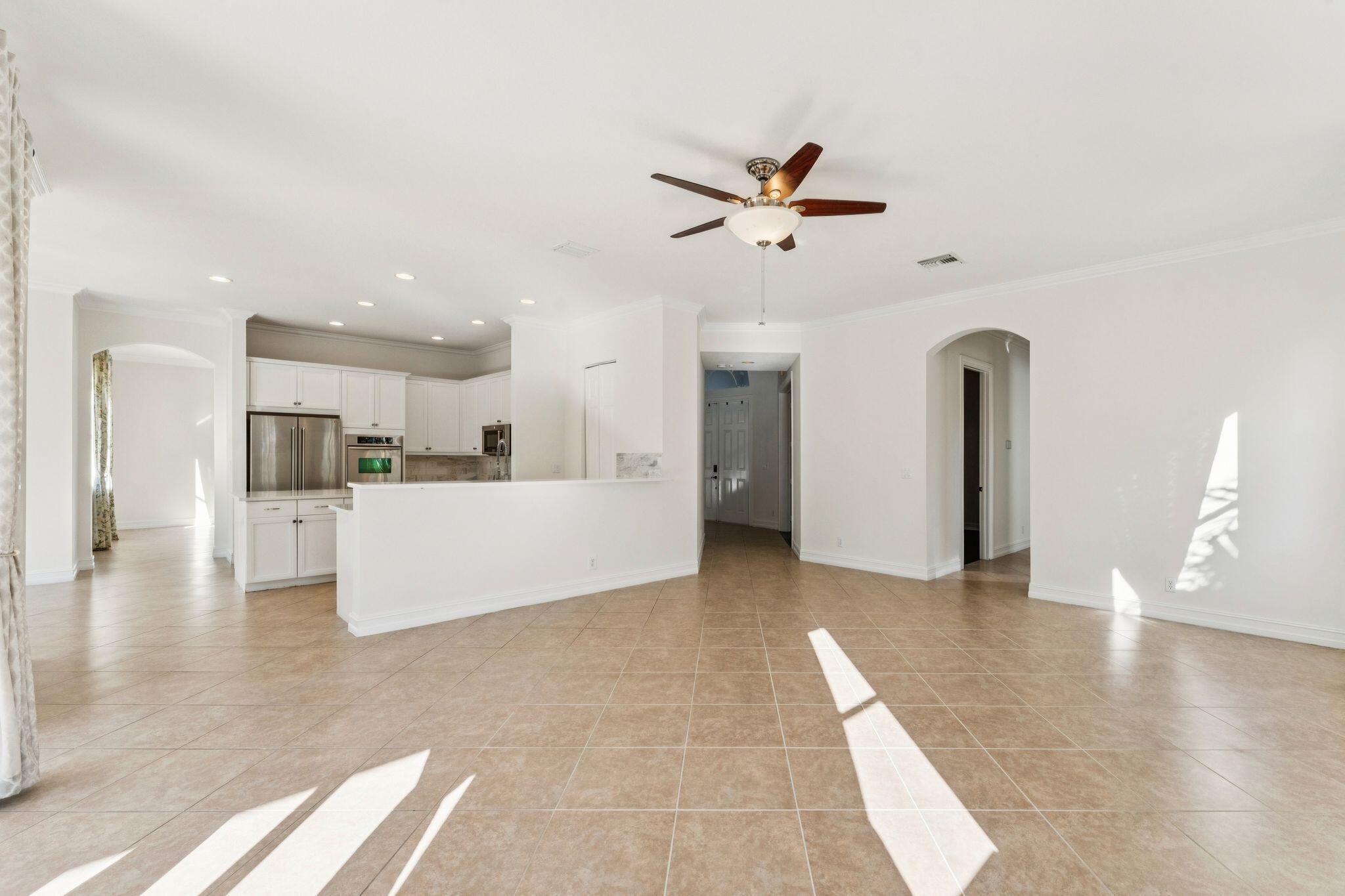8697 Cobblestone Point Circle