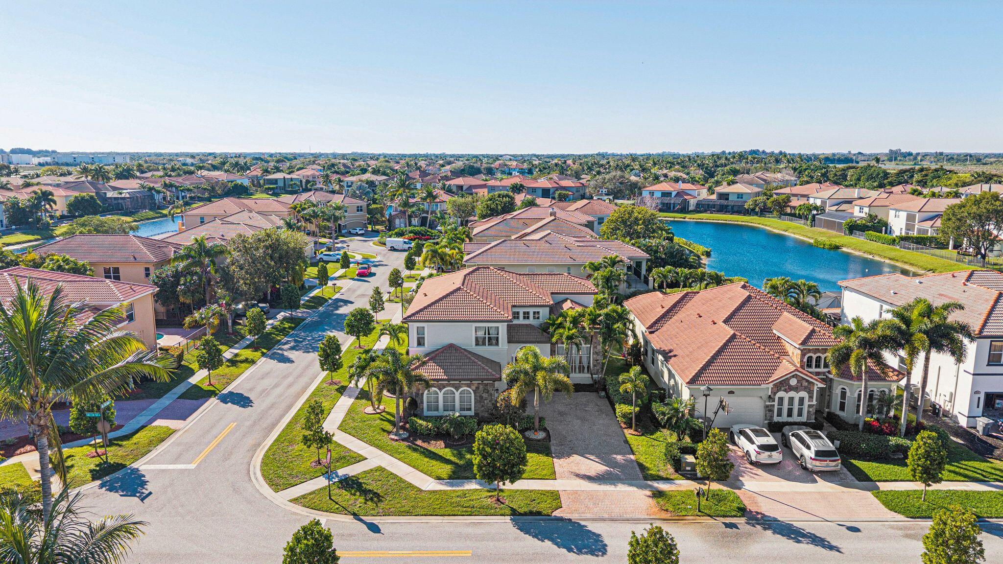 8697 Cobblestone Point Circle
