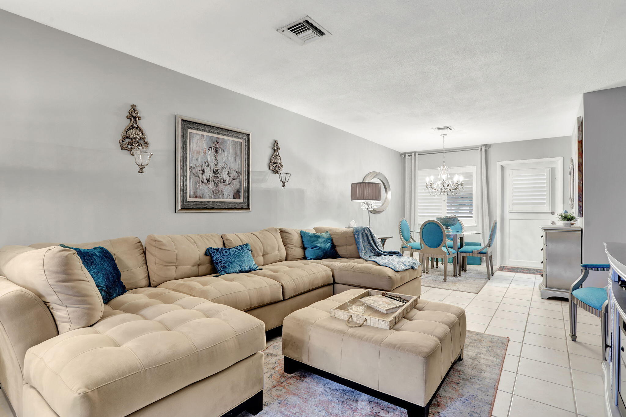 2131 NE 42nd Court 210e