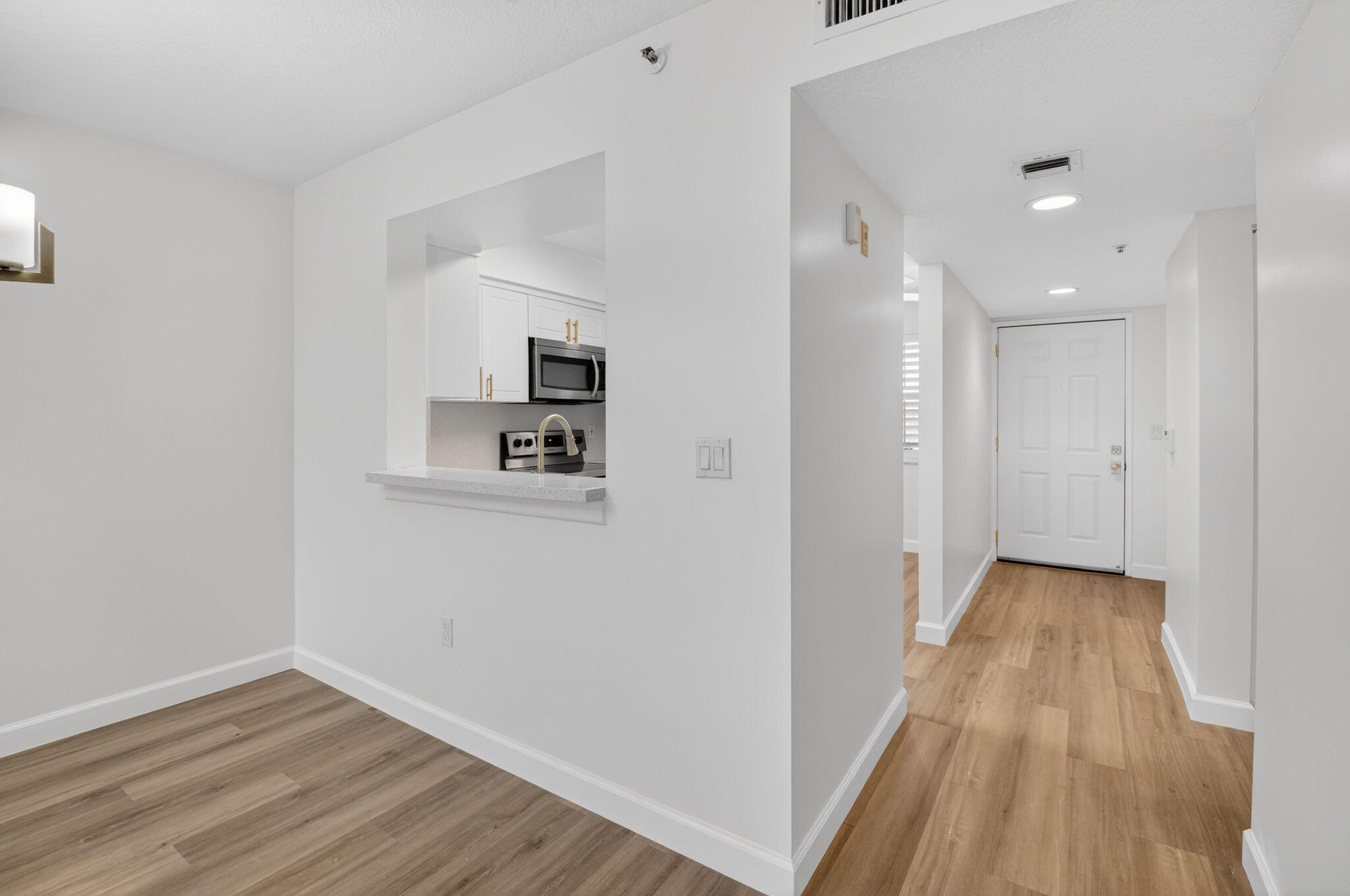 14096 Huntington Pointe Drive 407