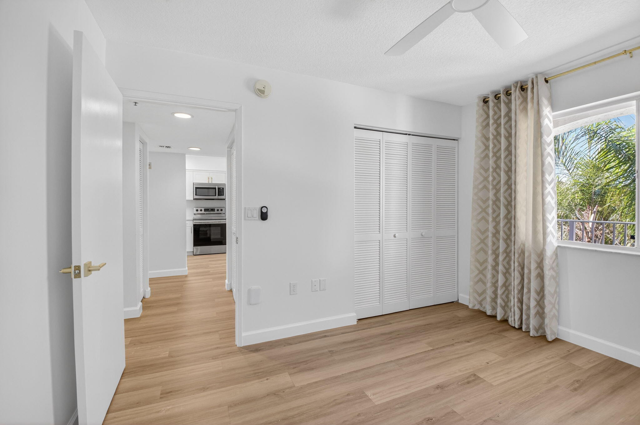 14096 Huntington Pointe Drive 407