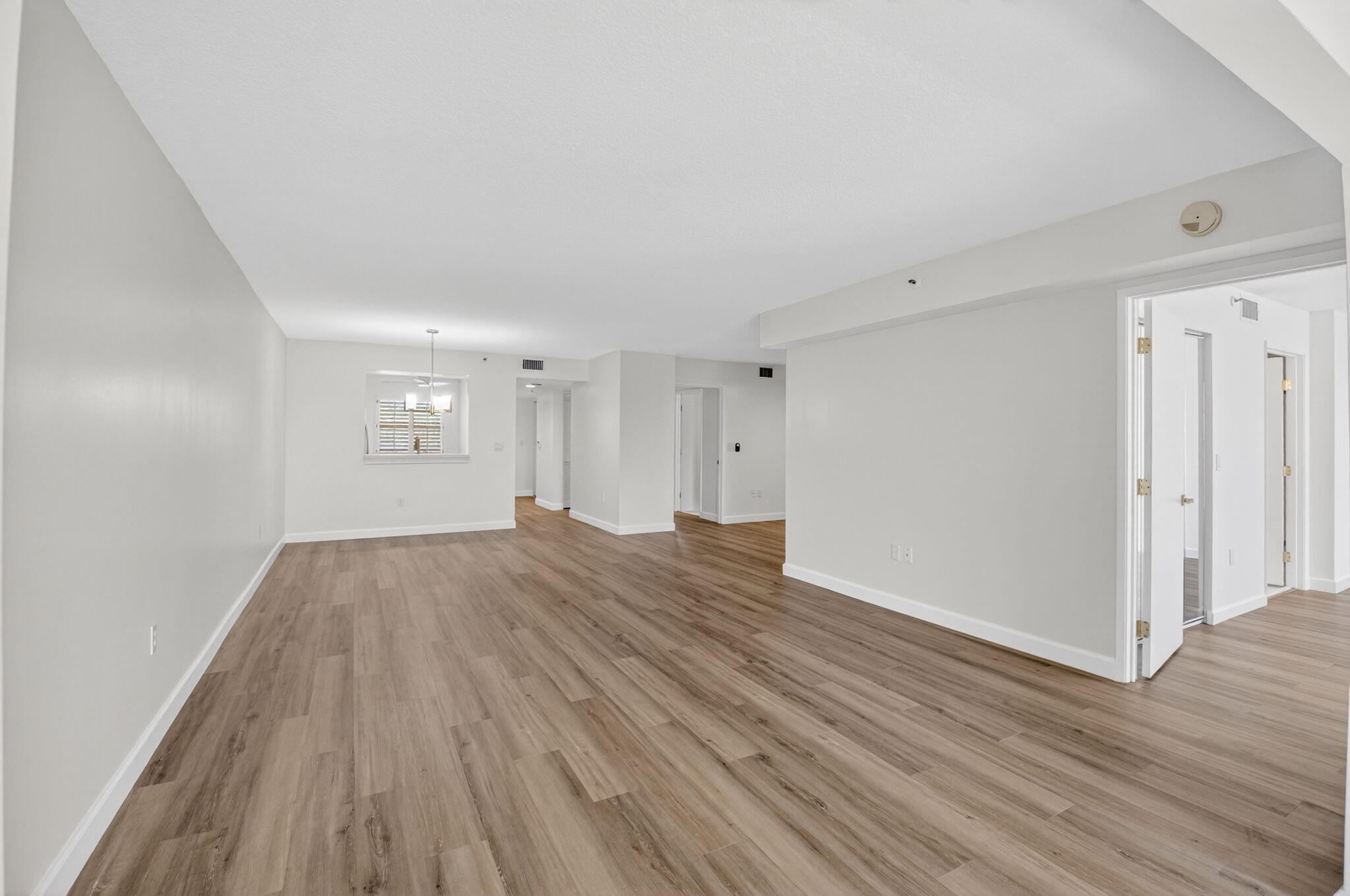 14096 Huntington Pointe Drive 407