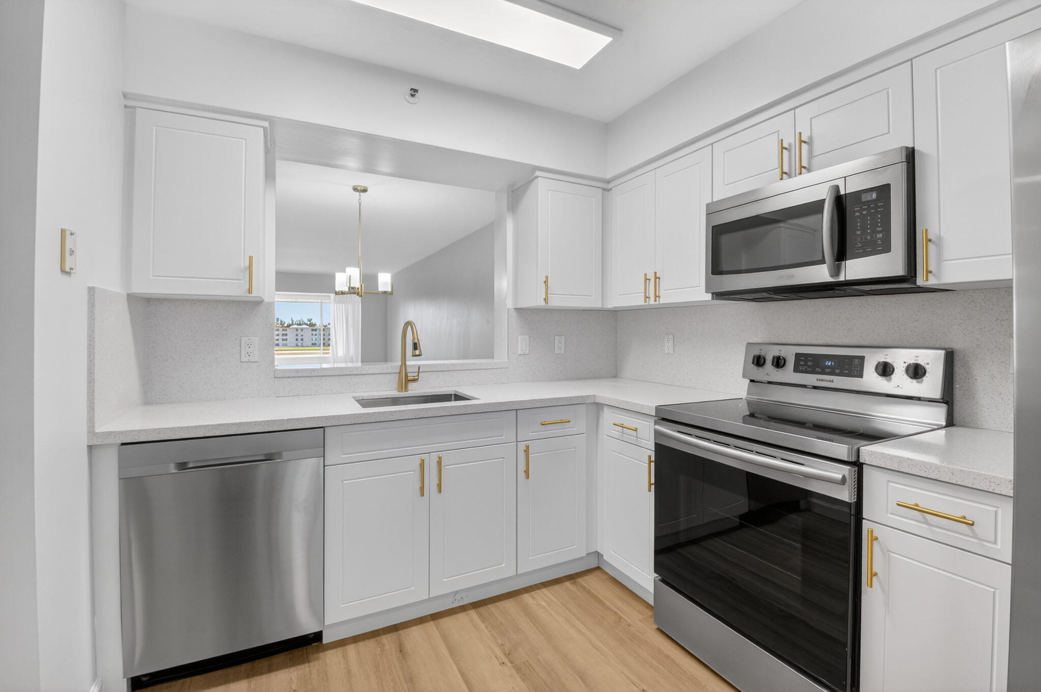 14096 Huntington Pointe Drive 407