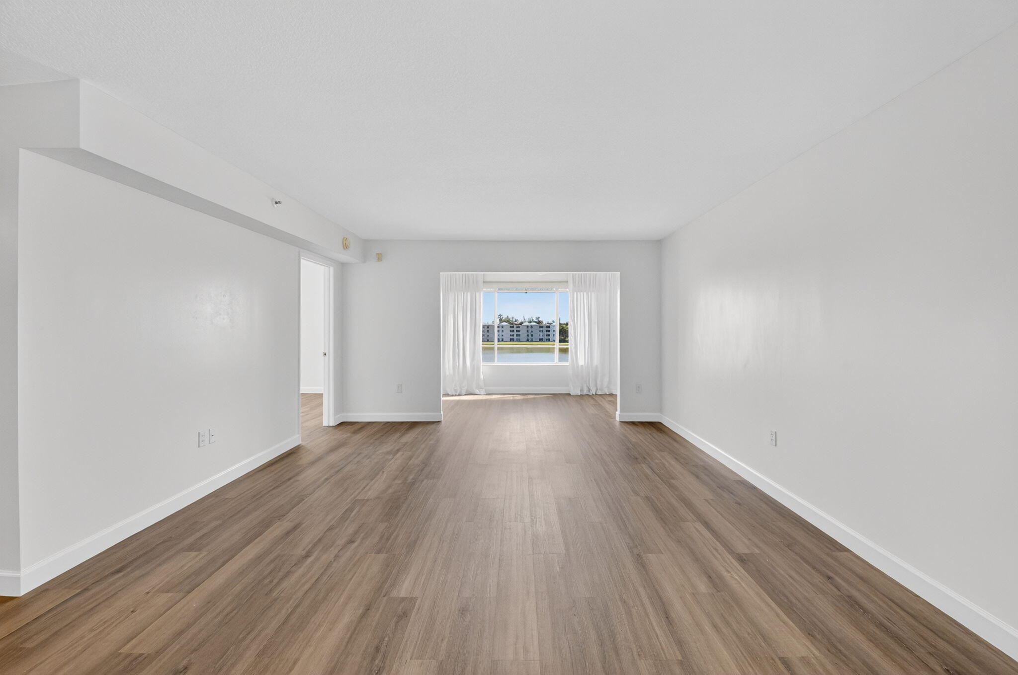 14096 Huntington Pointe Drive 407